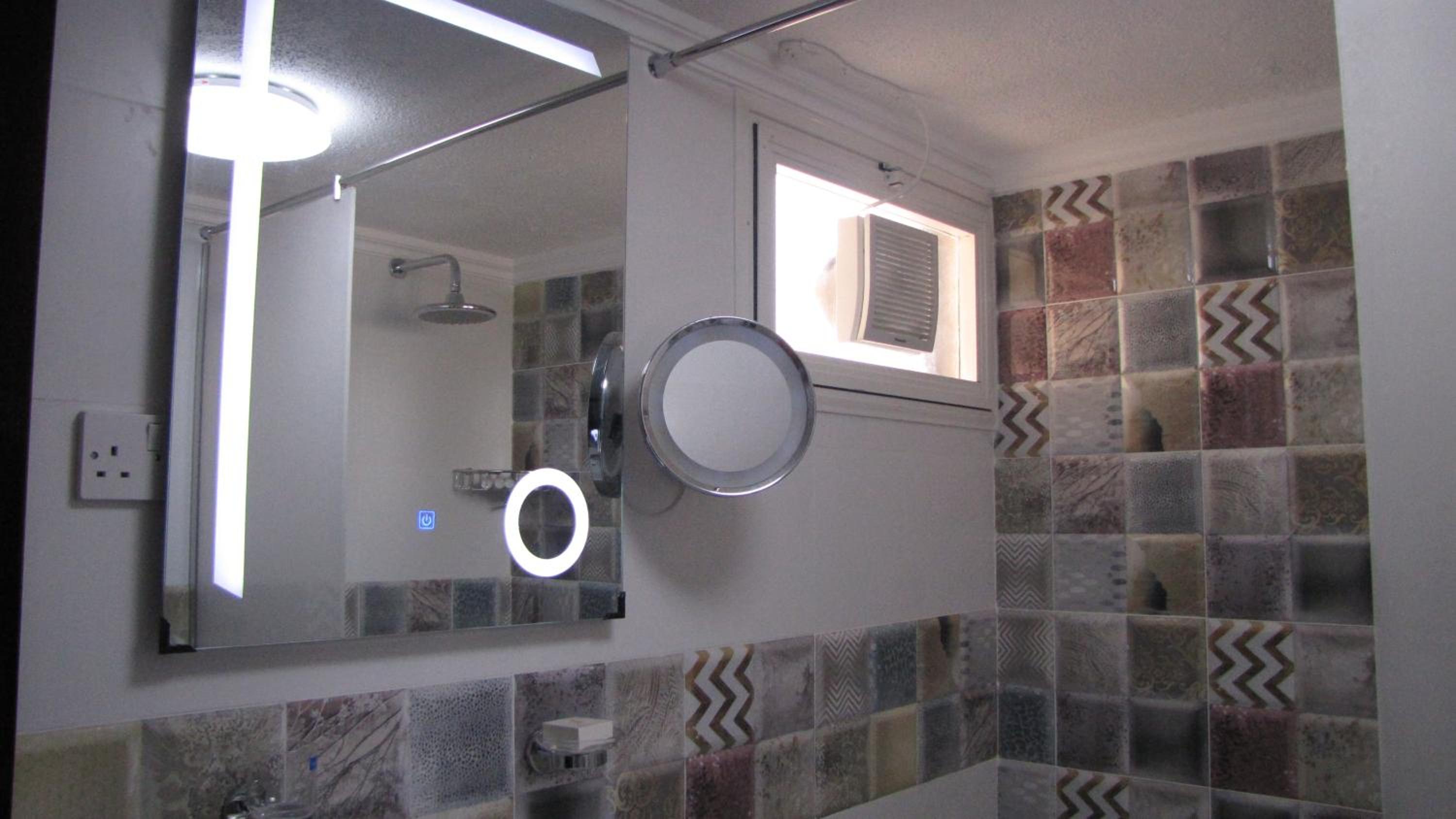 One-Bedroom Apartment - Photo 22