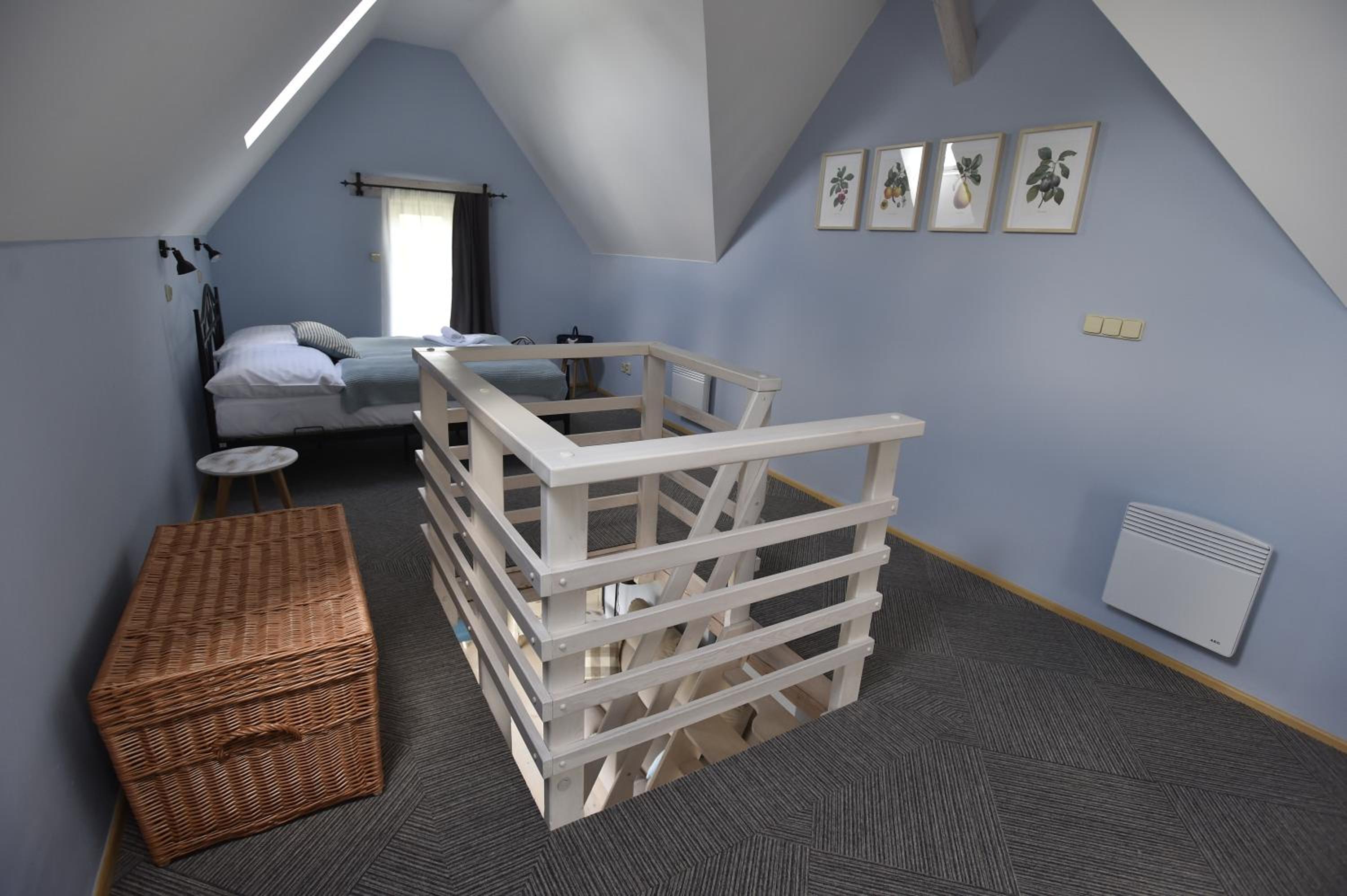 Triple Room with Bath photo 2