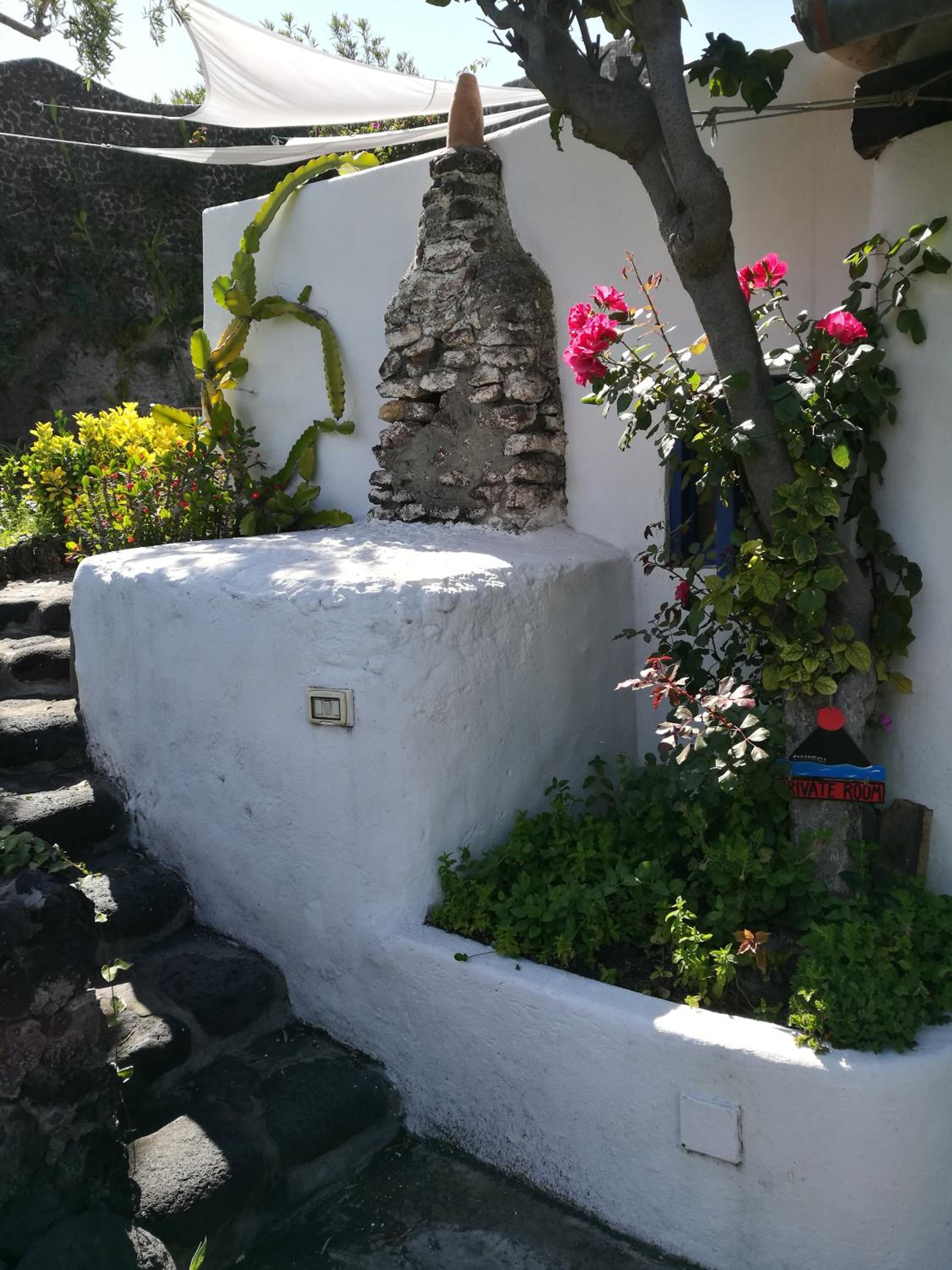 Double Room with Terrace - Photo 5