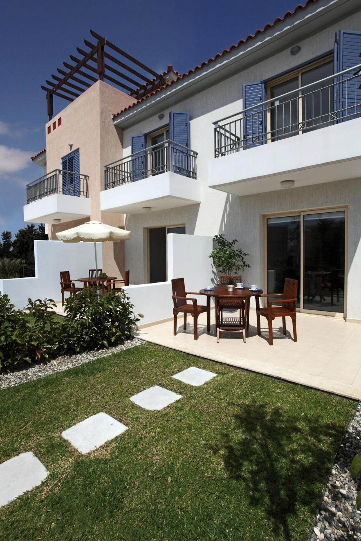 Two-Bedroom Garden Residence photo 2