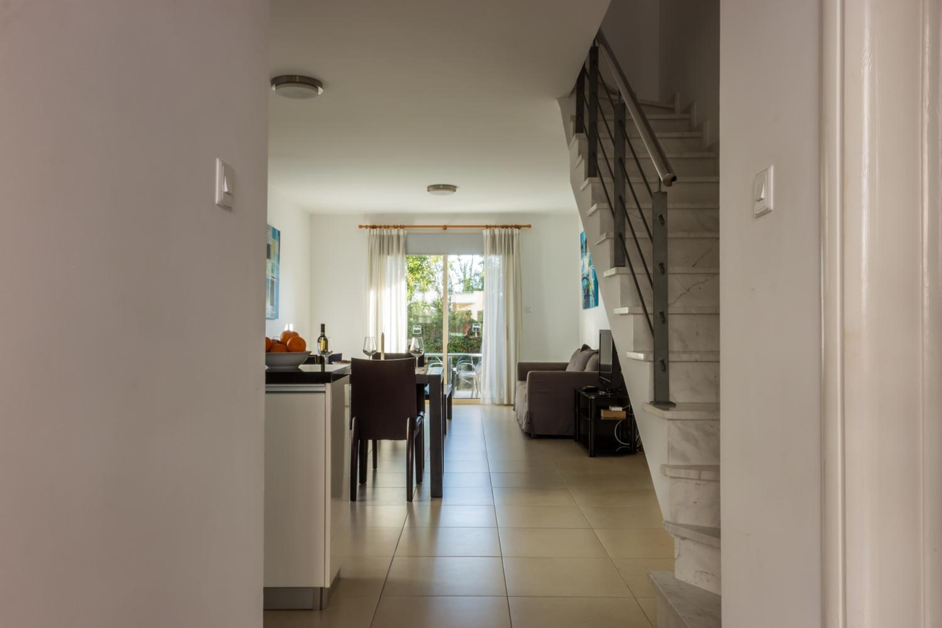 Two-Bedroom Garden Residence photo 3