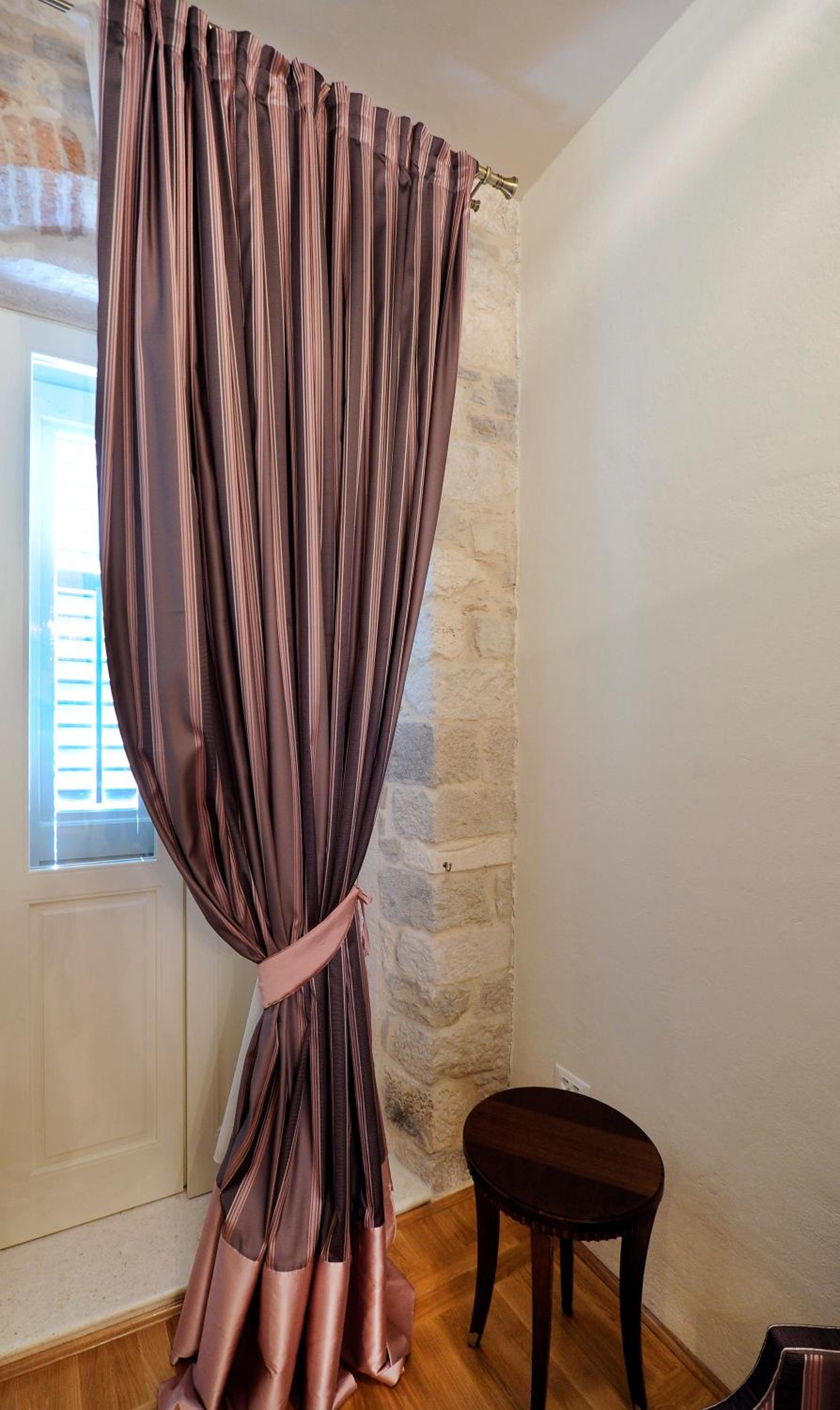 Standard Double Room - Photo 8