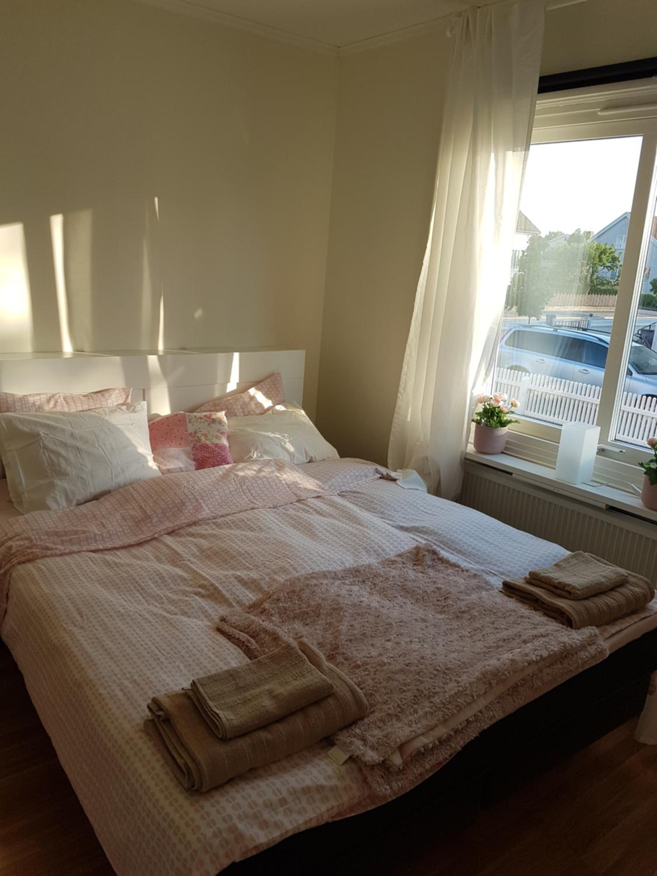 Two-Bedroom Apartment - Photo 10