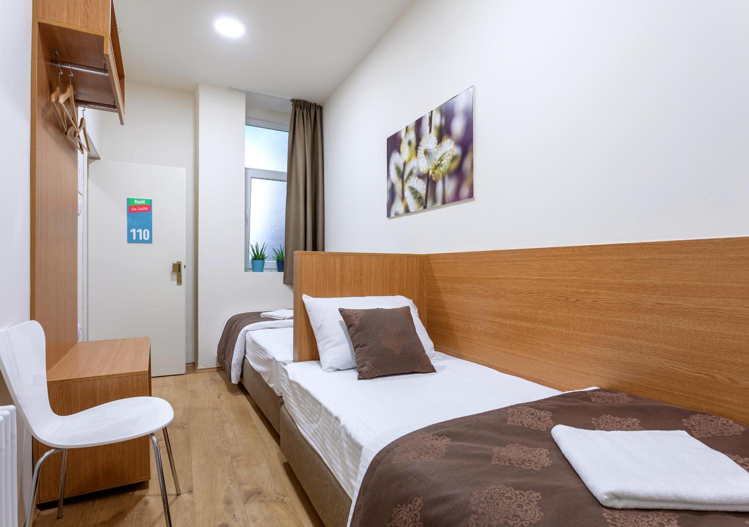Budget Twin Room photo 1