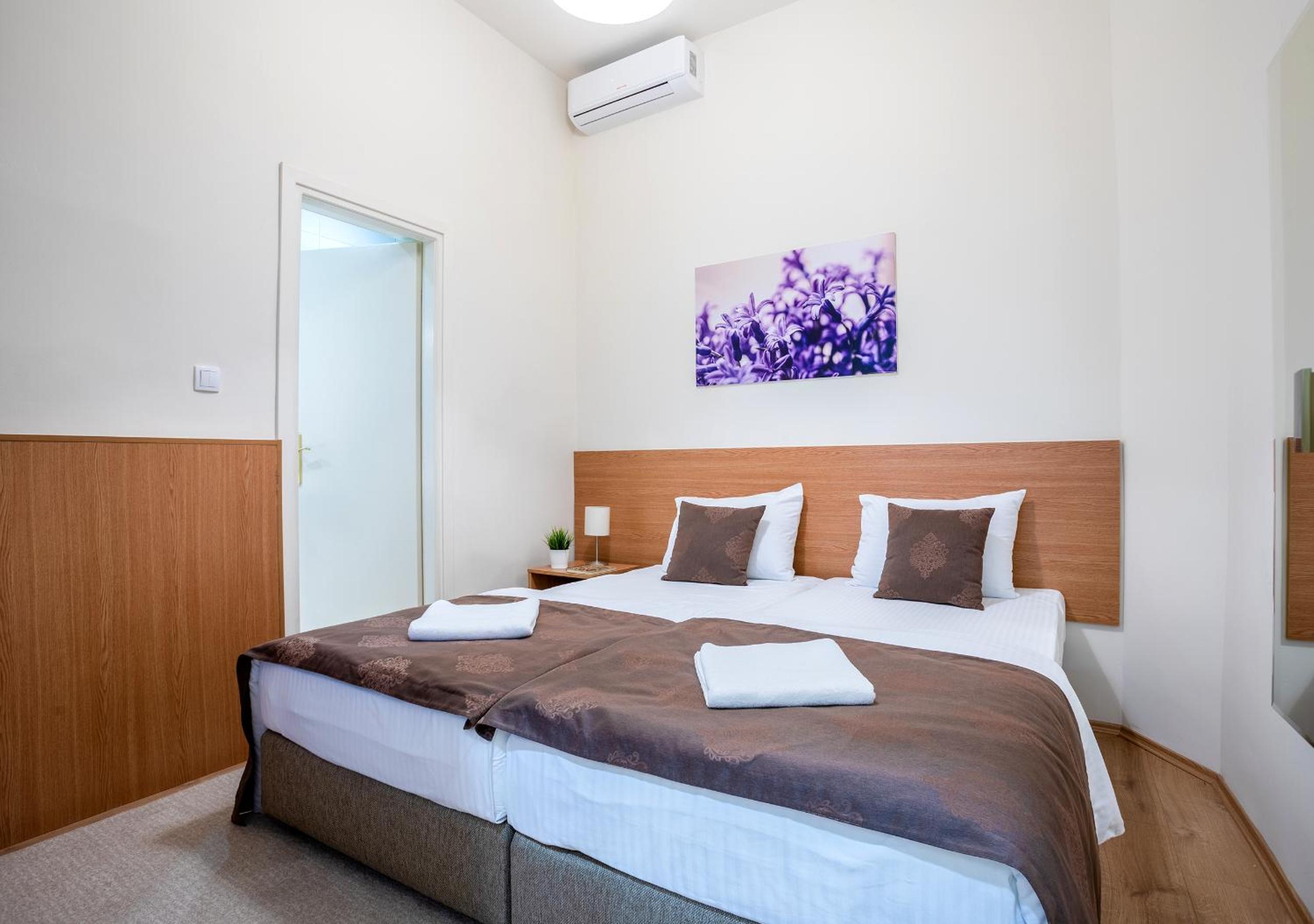Double or Twin Room photo 1
