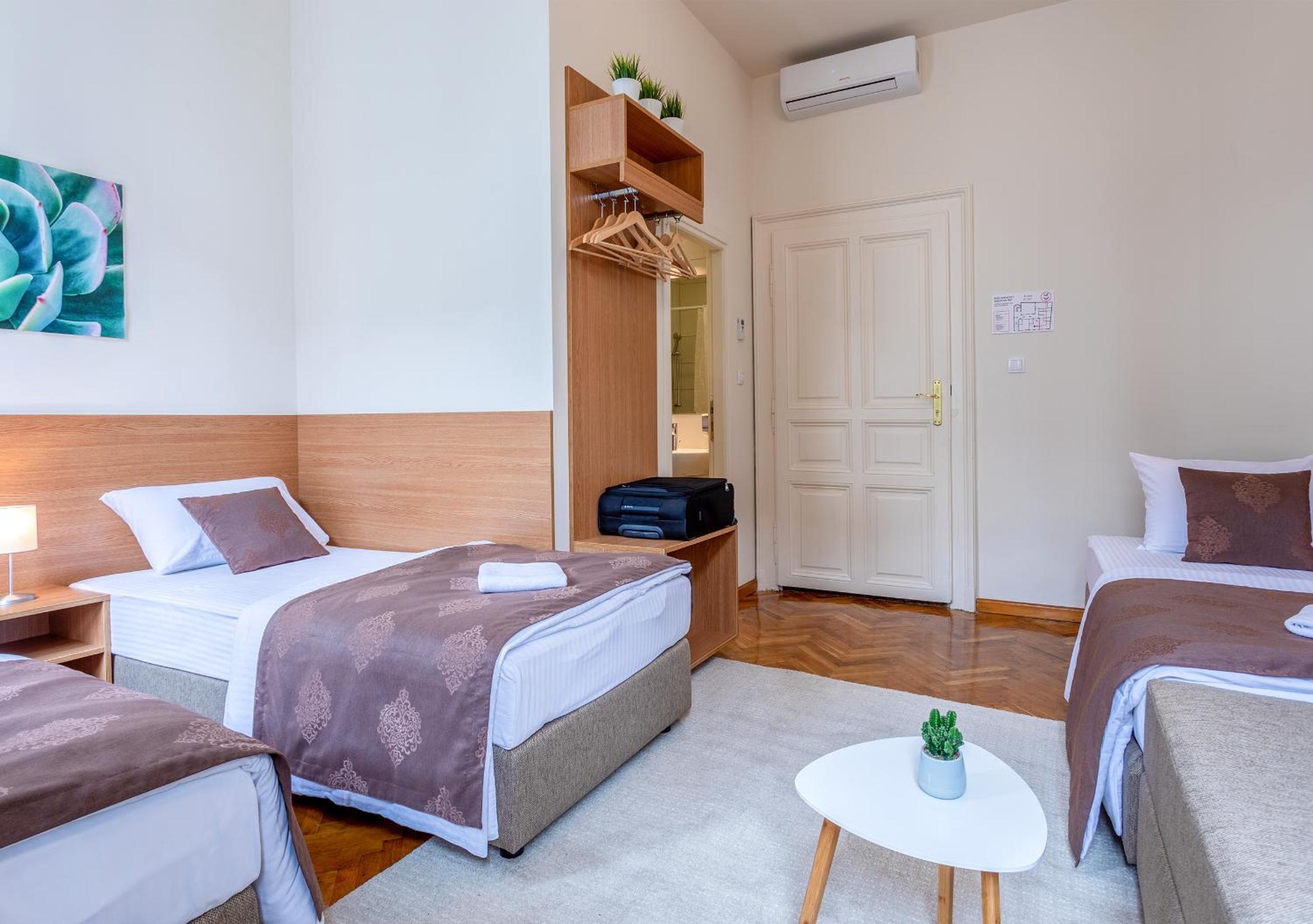 Comfort Triple Room photo 1