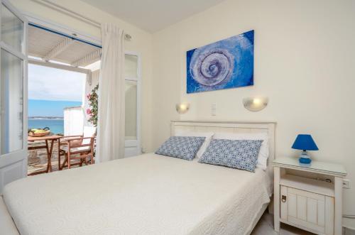 Studio with Sea View (2 Adults) photo 1