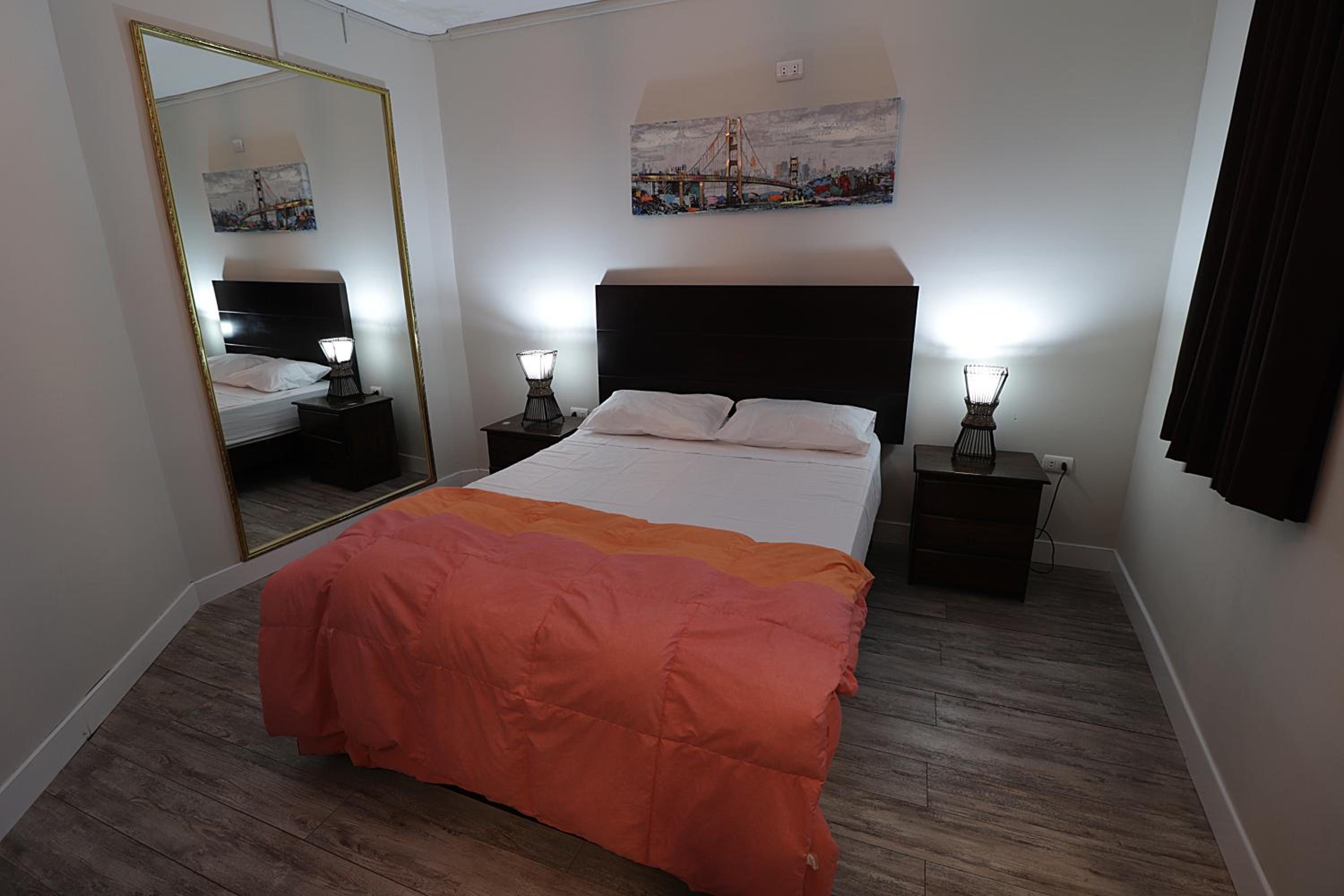 Double Room with Shared Bathroom photo 3