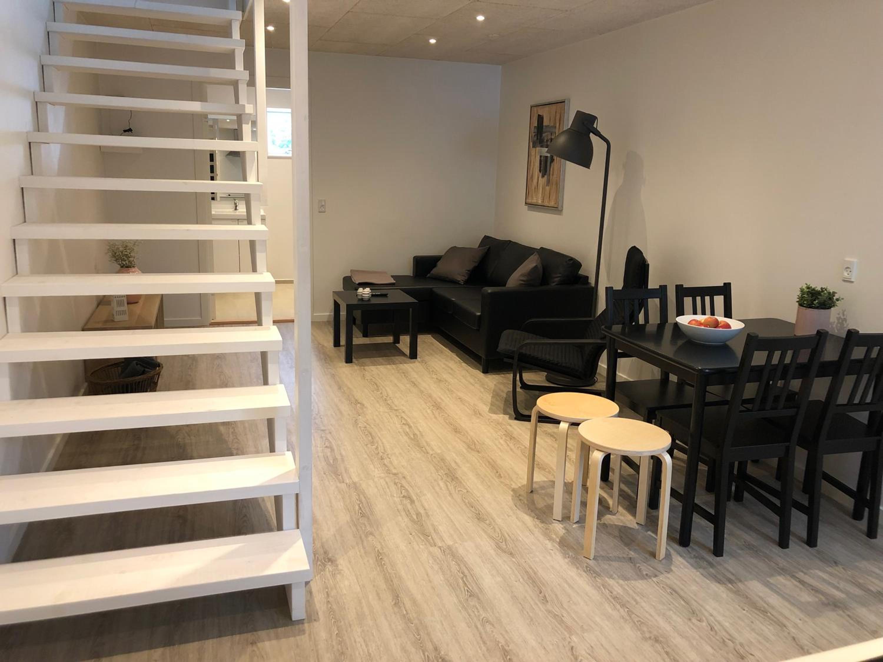 Apartment - Split Level photo 1