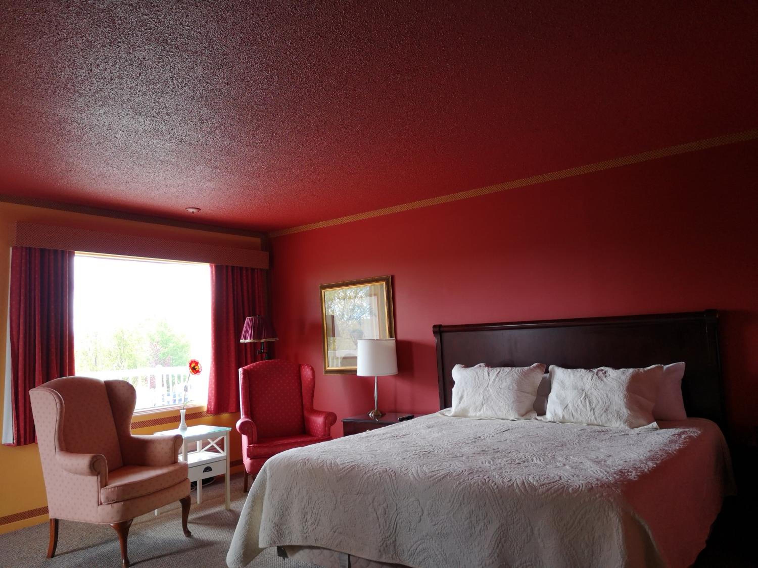 Country-Style King Room - Photo 1