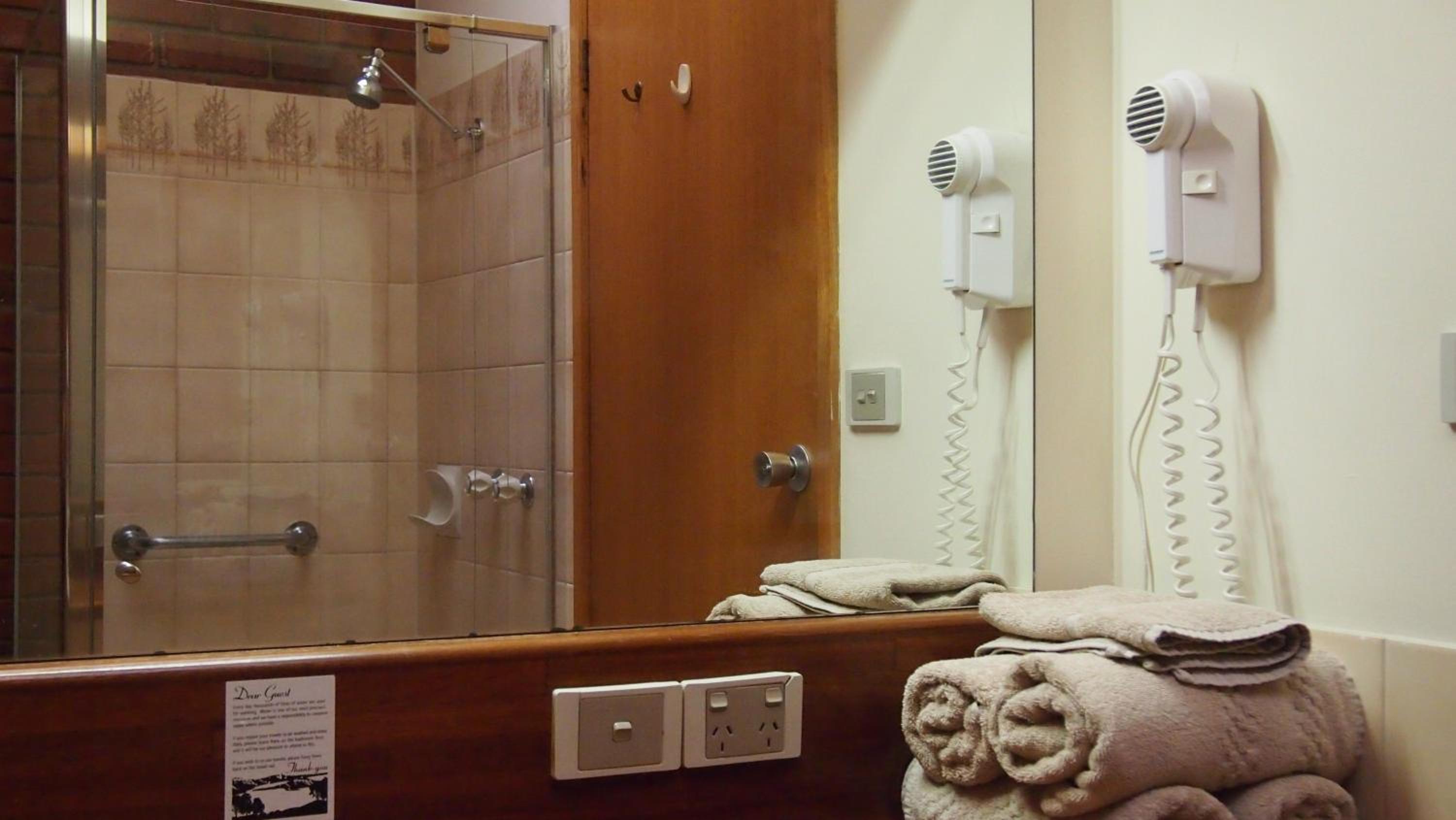 Deluxe single or double room photo 2