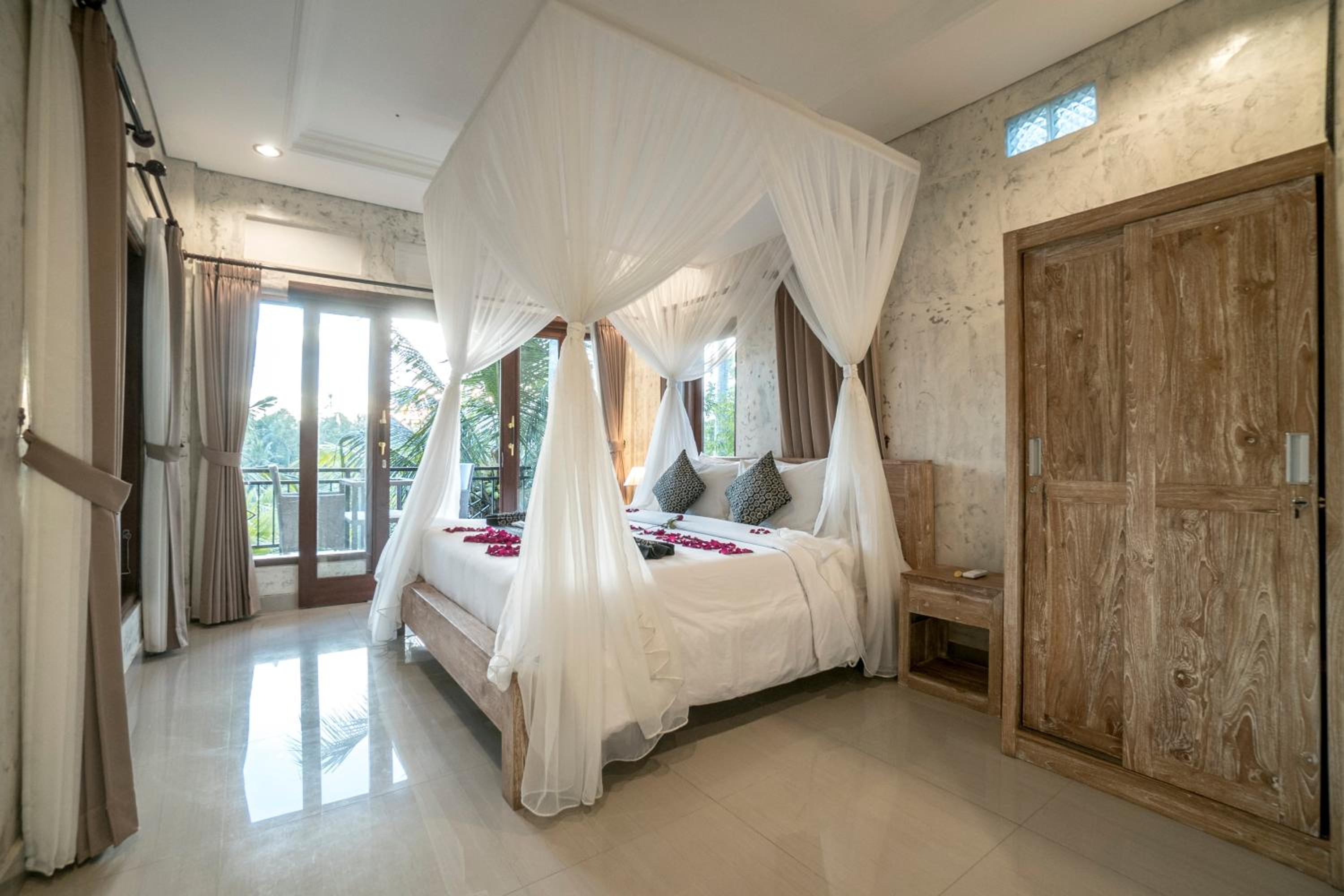 Deluxe Double or Twin Room with Garden View