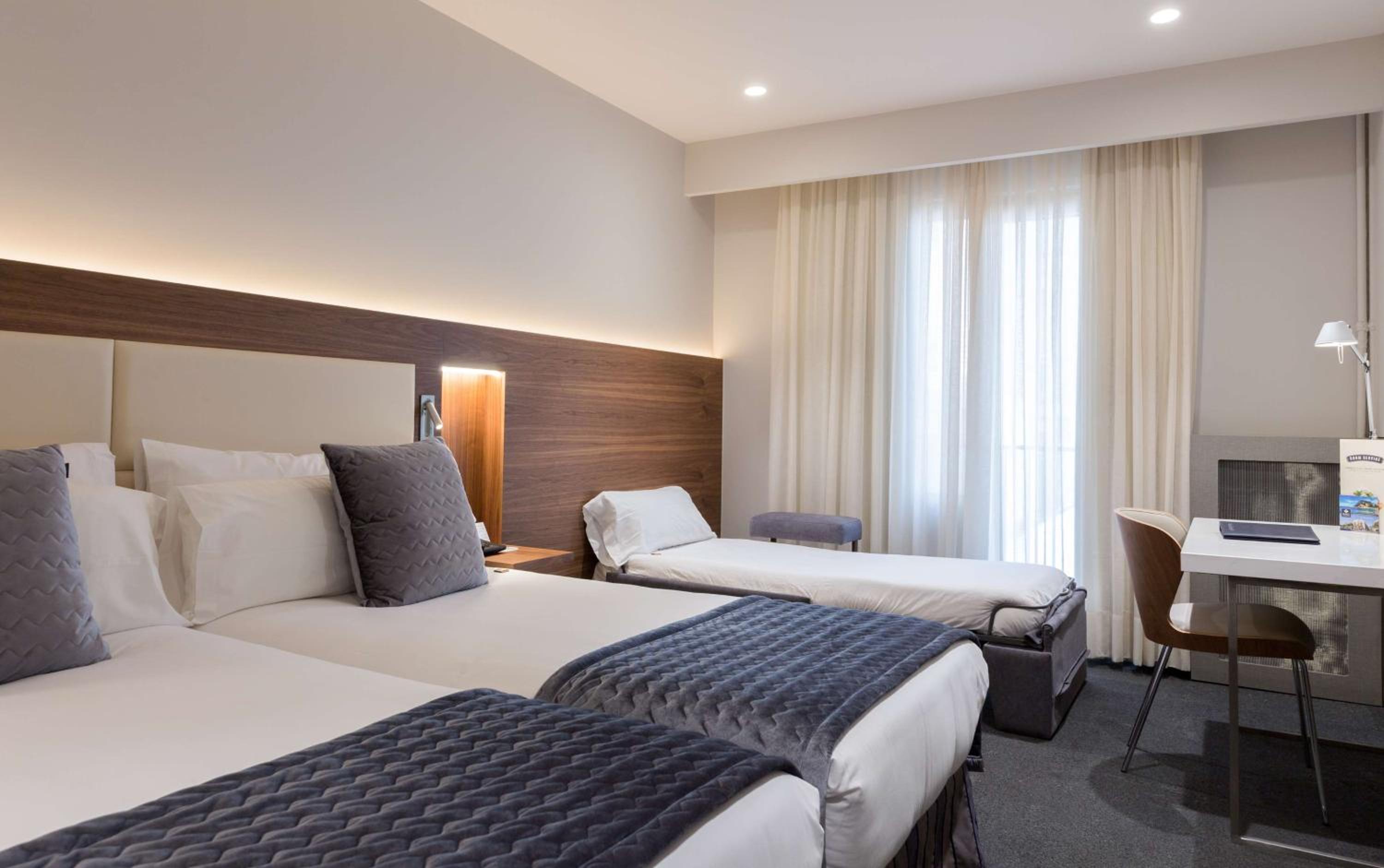 Habitación Doble o Twin con Sofá Cama