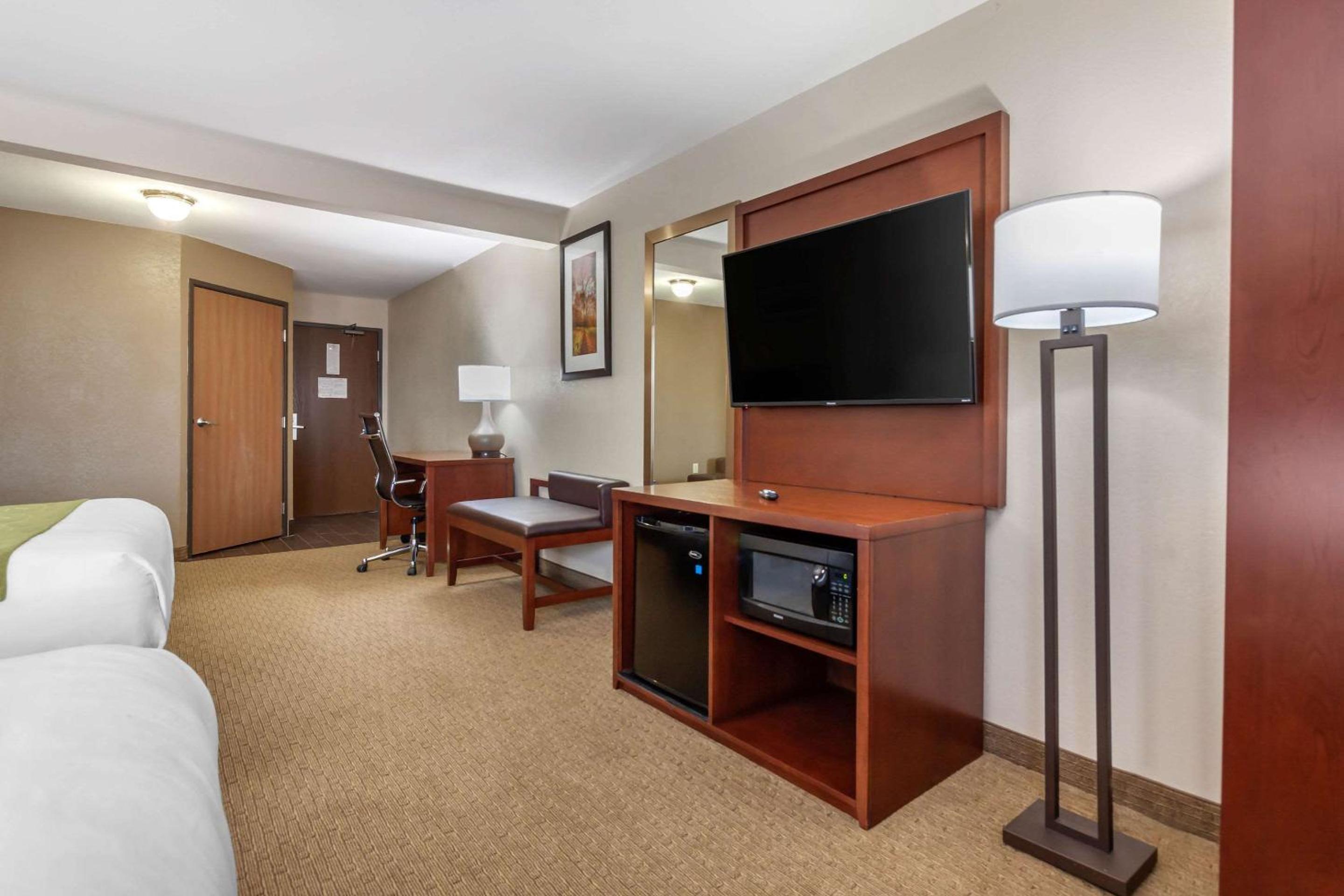 King Suite - Photo 4