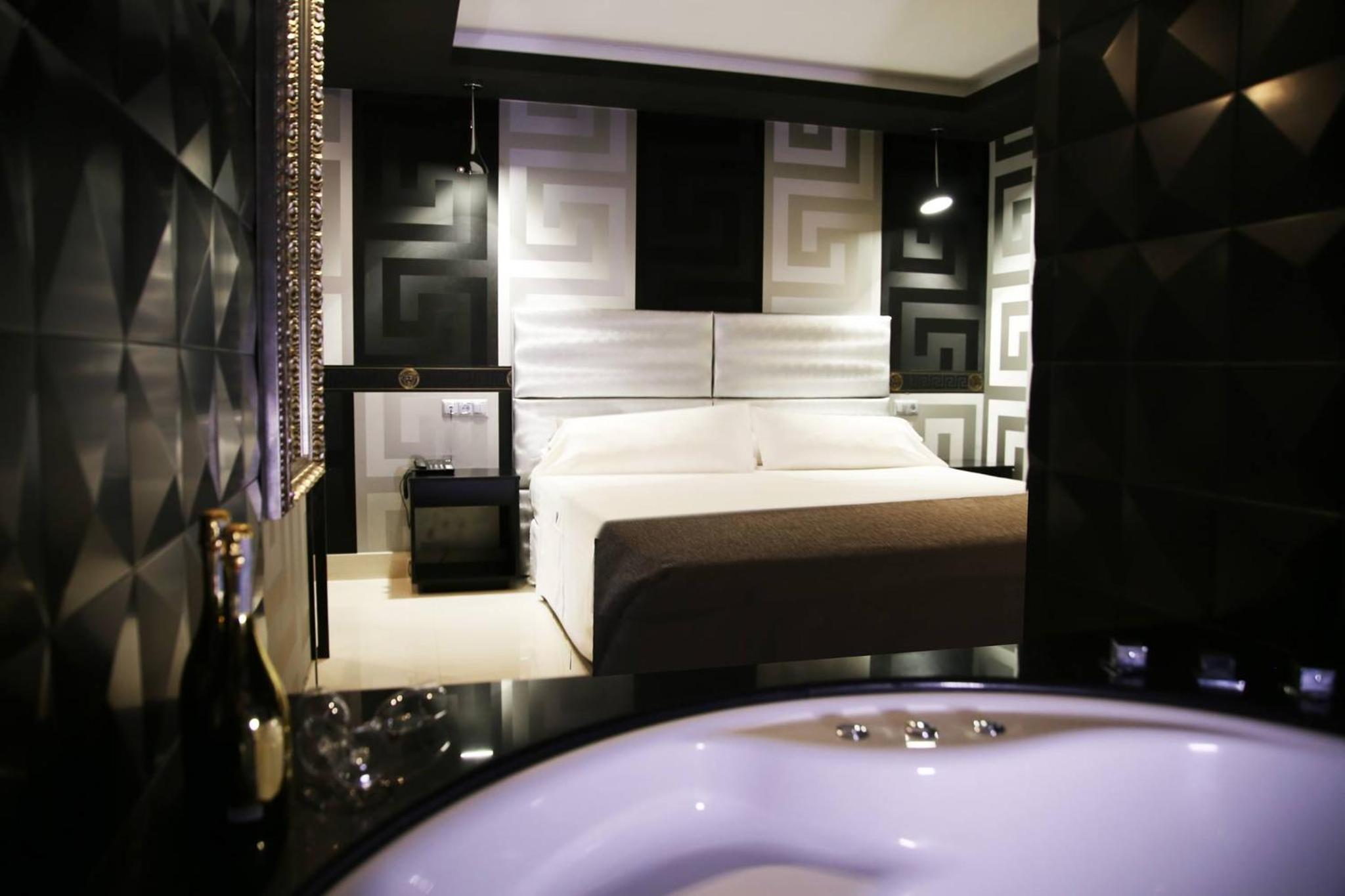 Habitación Deluxe Super con Bañera de Hidromasaje