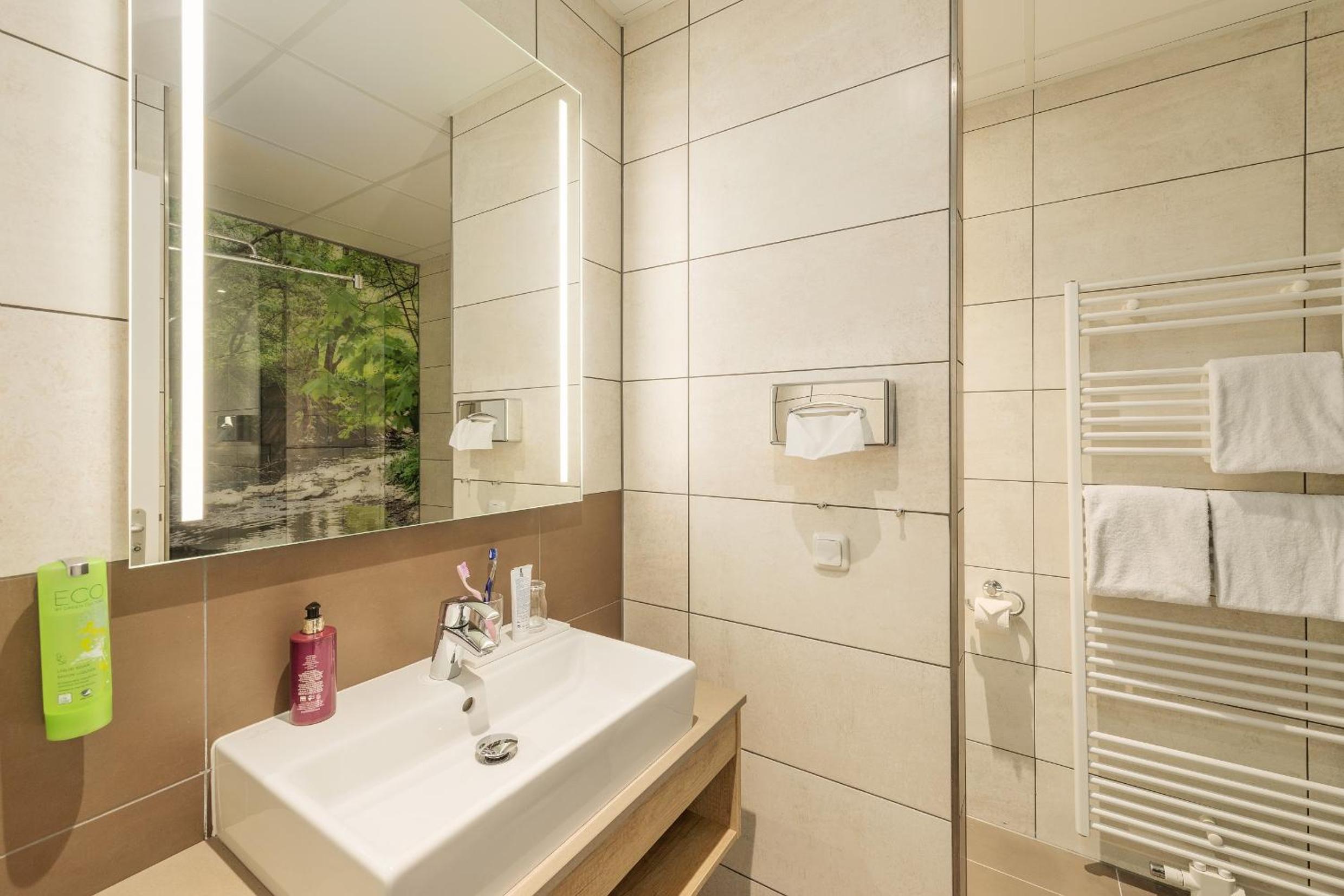 Double Room - Photo 4