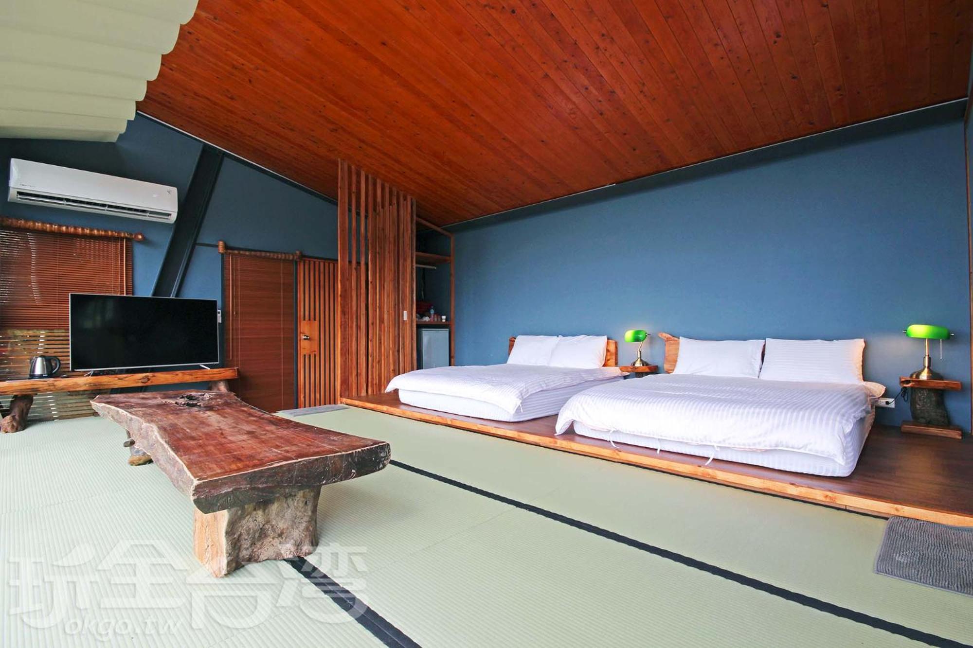 Quadruple Room with View. photo 3
