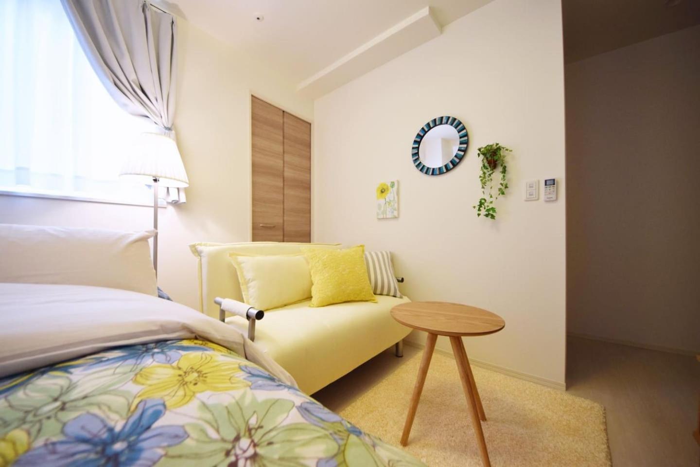 One-Bedroom Apartment photo 3