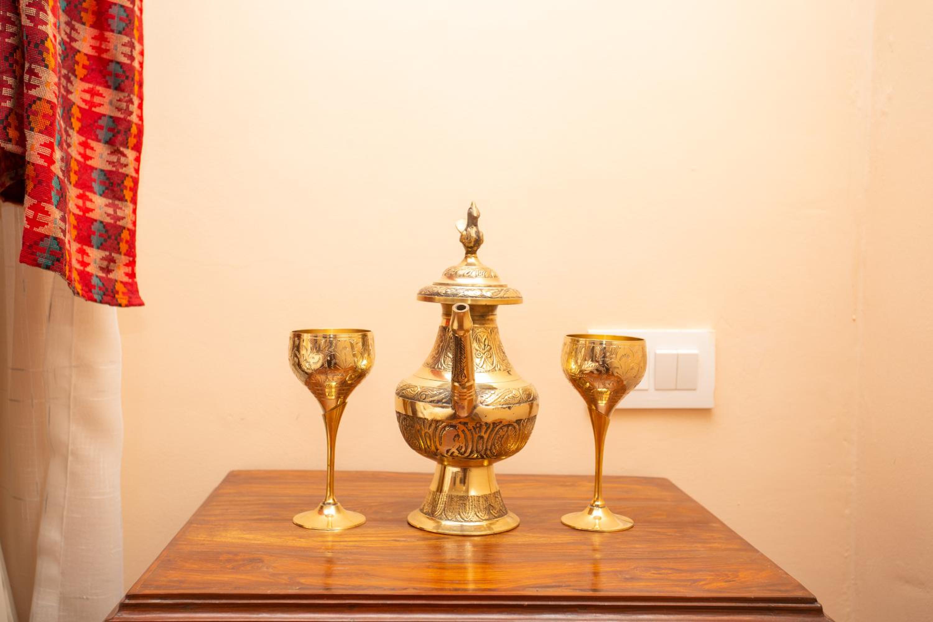 Deluxe King Room - 20% off on Food & Beverage, Early check-in & Late check-out by 2 hours photo 2