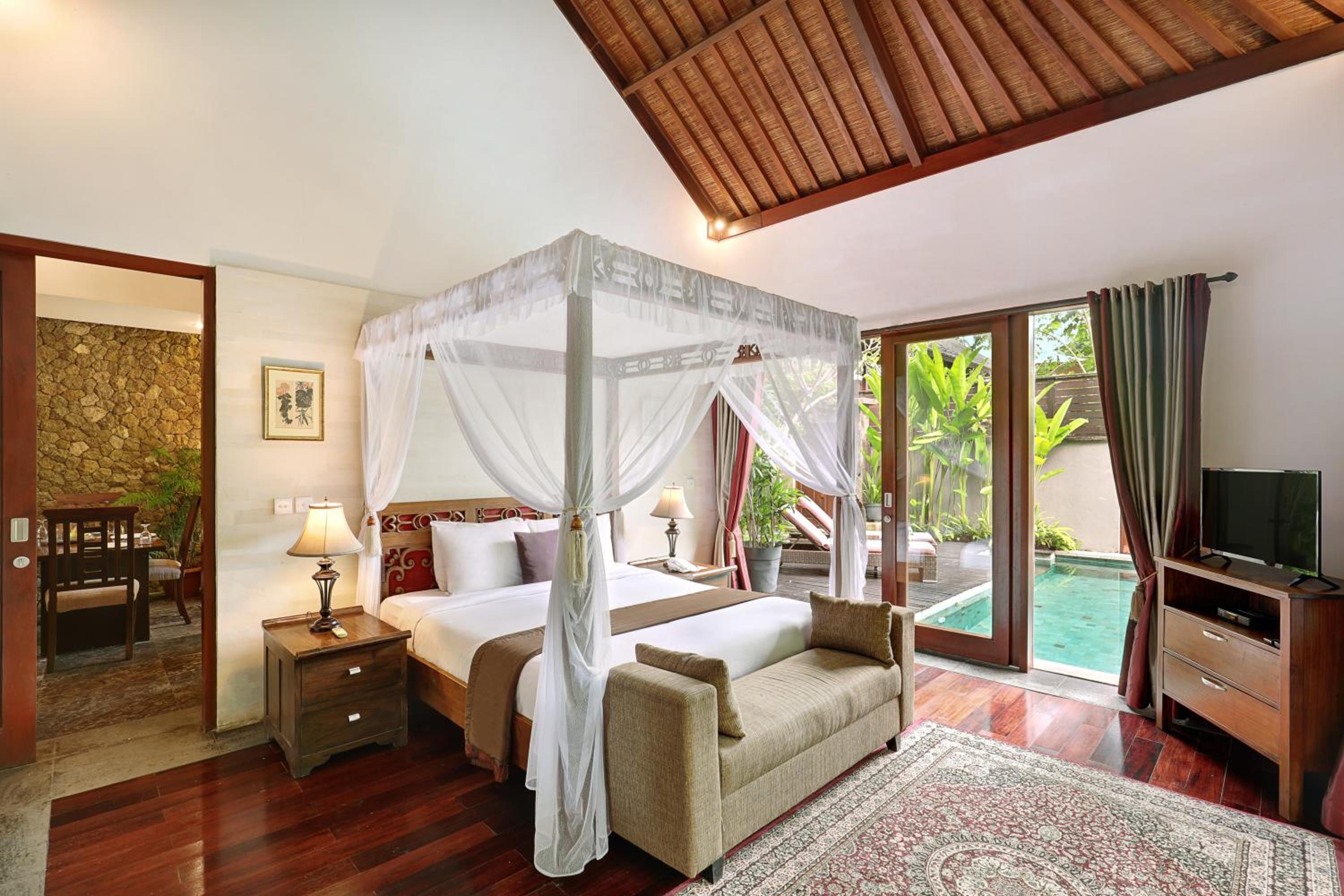 One-Bedroom Private Pool Villa - Photo 13