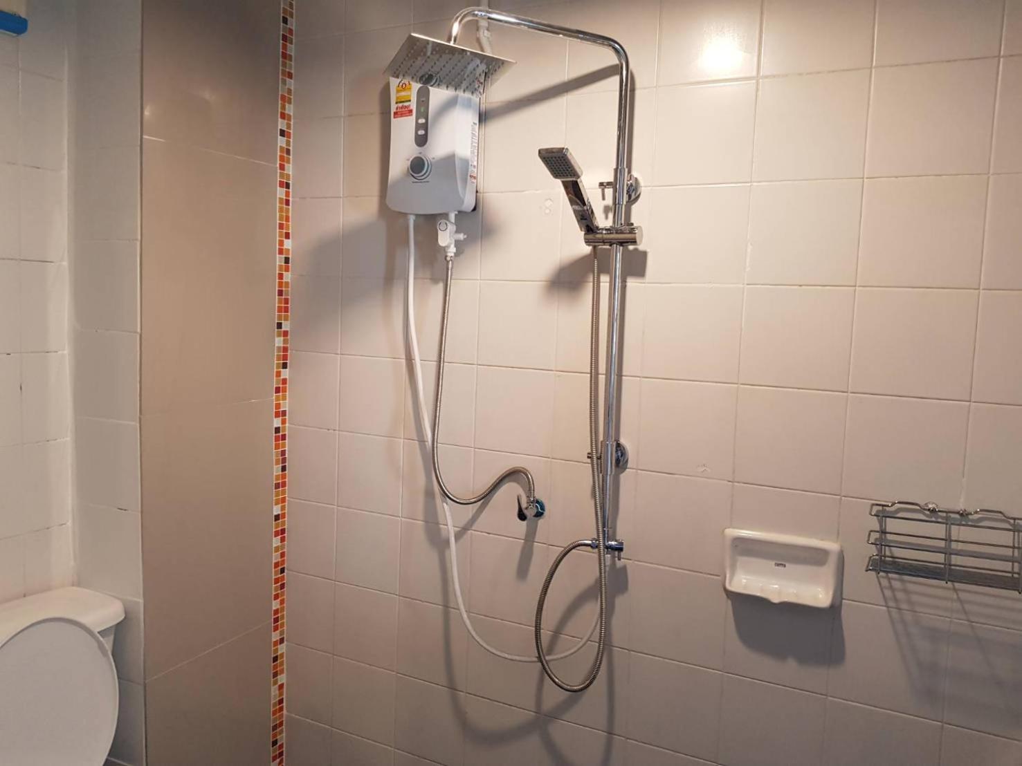Triple Room with Private Bathroom photo 2