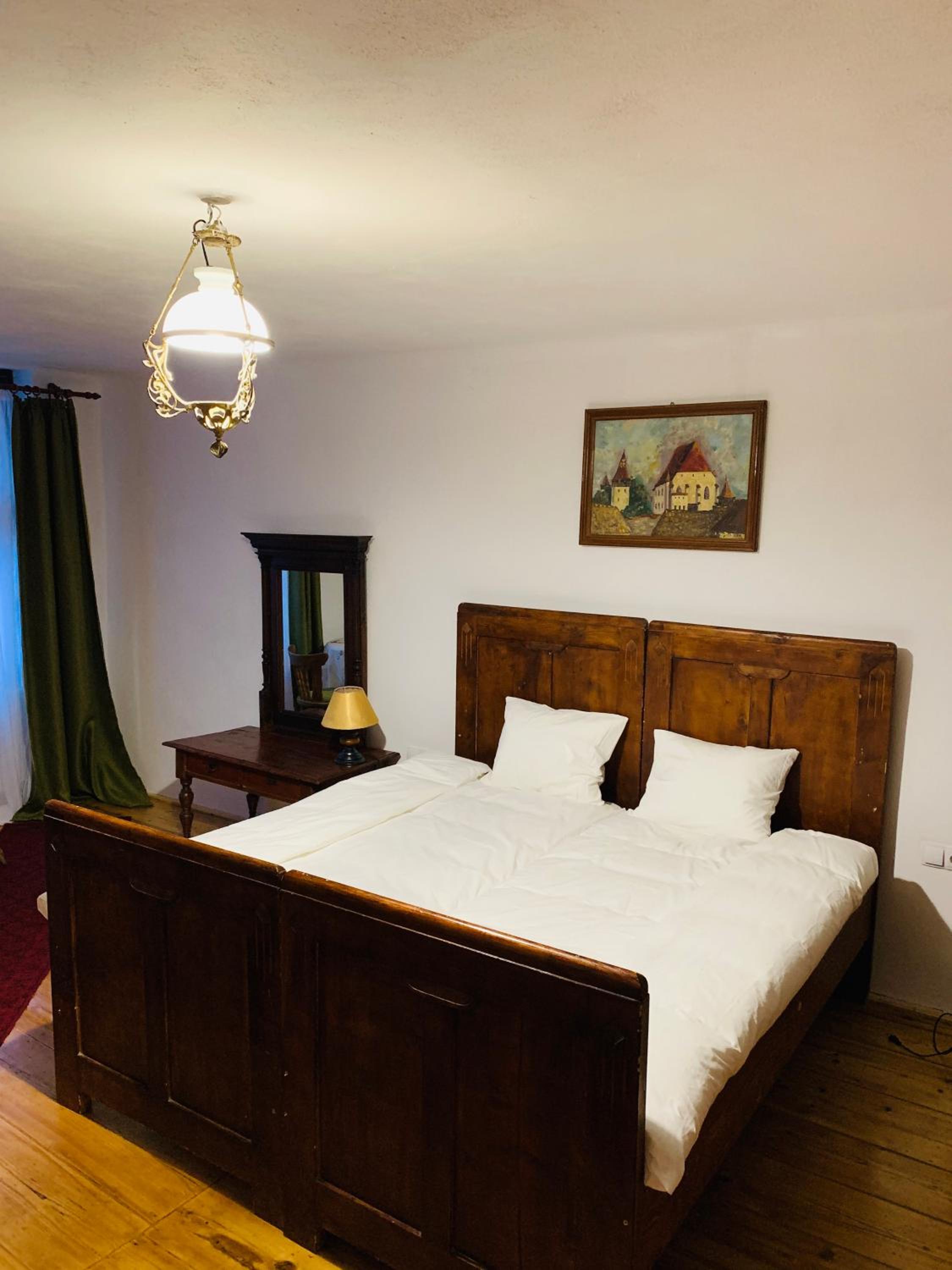 One-Bedroom House - Photo 11