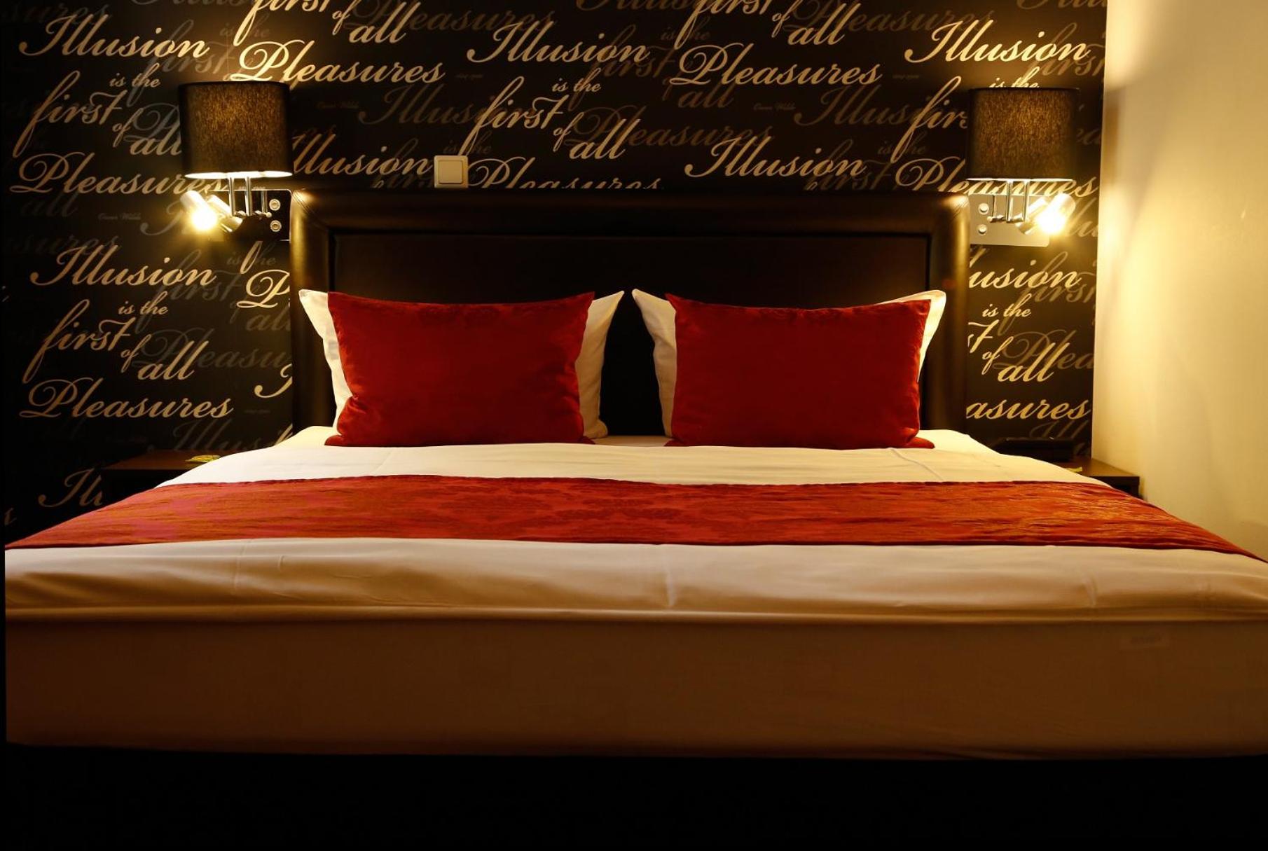 Double Room - Photo 1