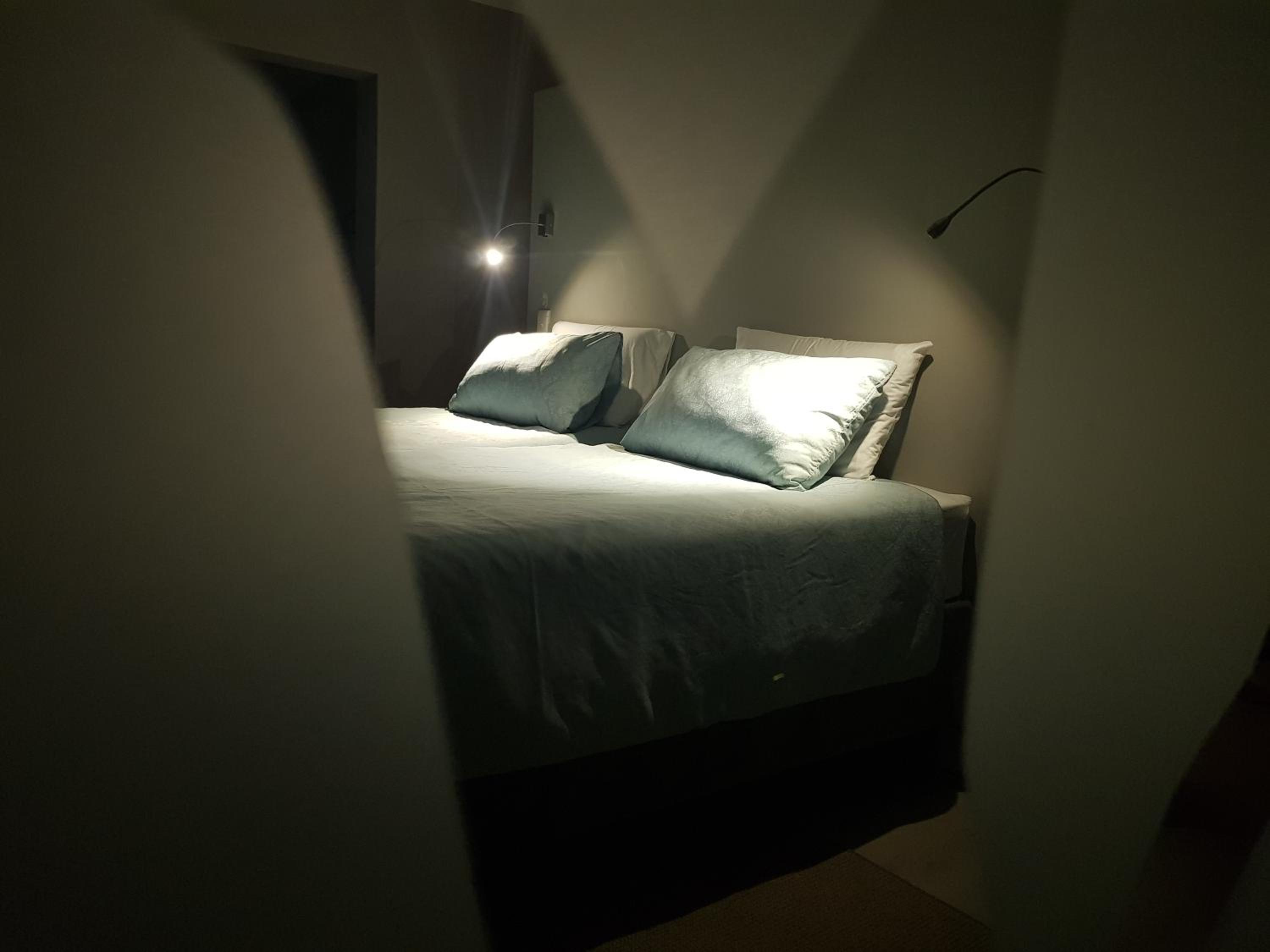 One-Bedroom Apartment - Photo 6