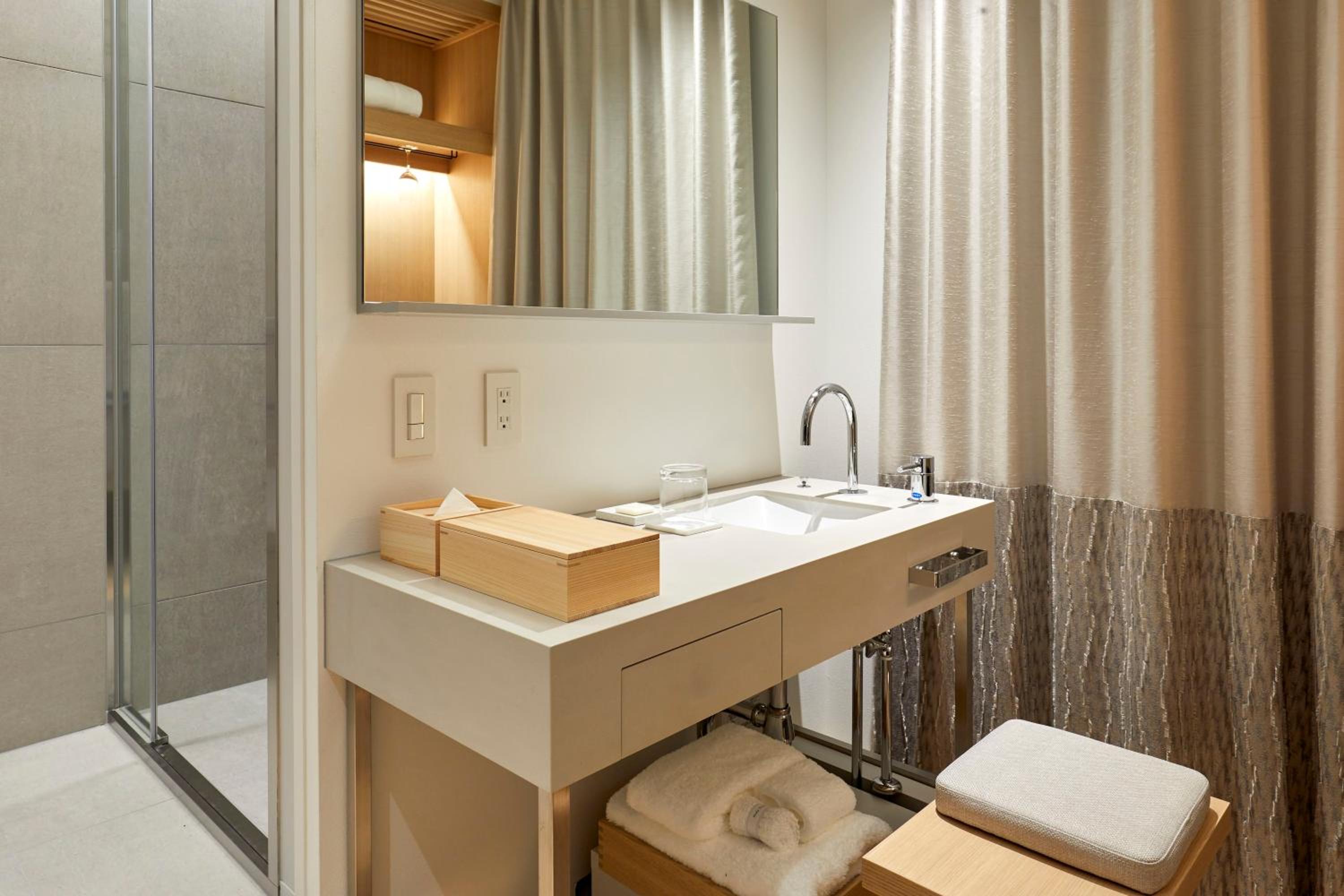 Standard Semi Double Room - Photo 5