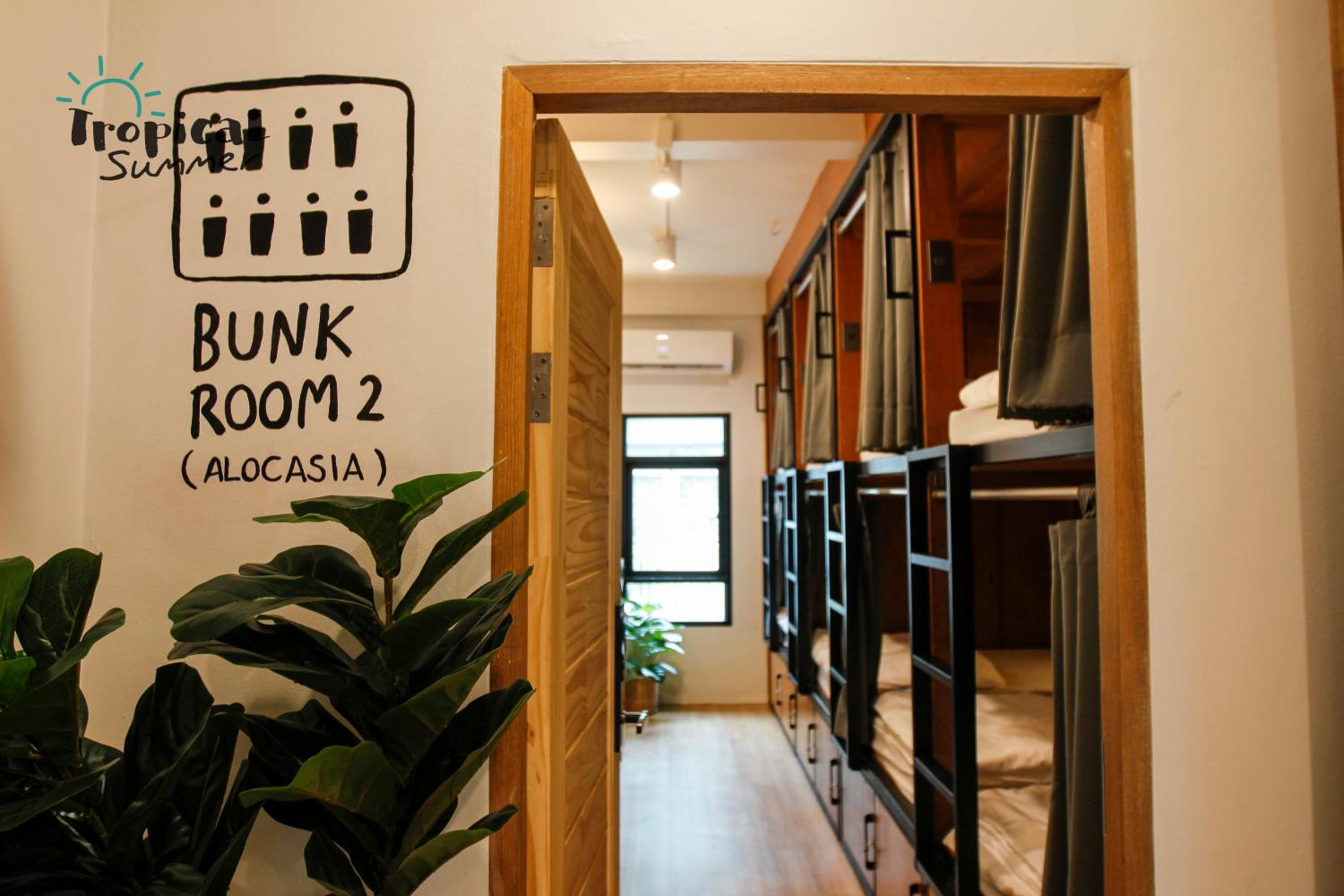 Mixed Dormitory Room photo 2