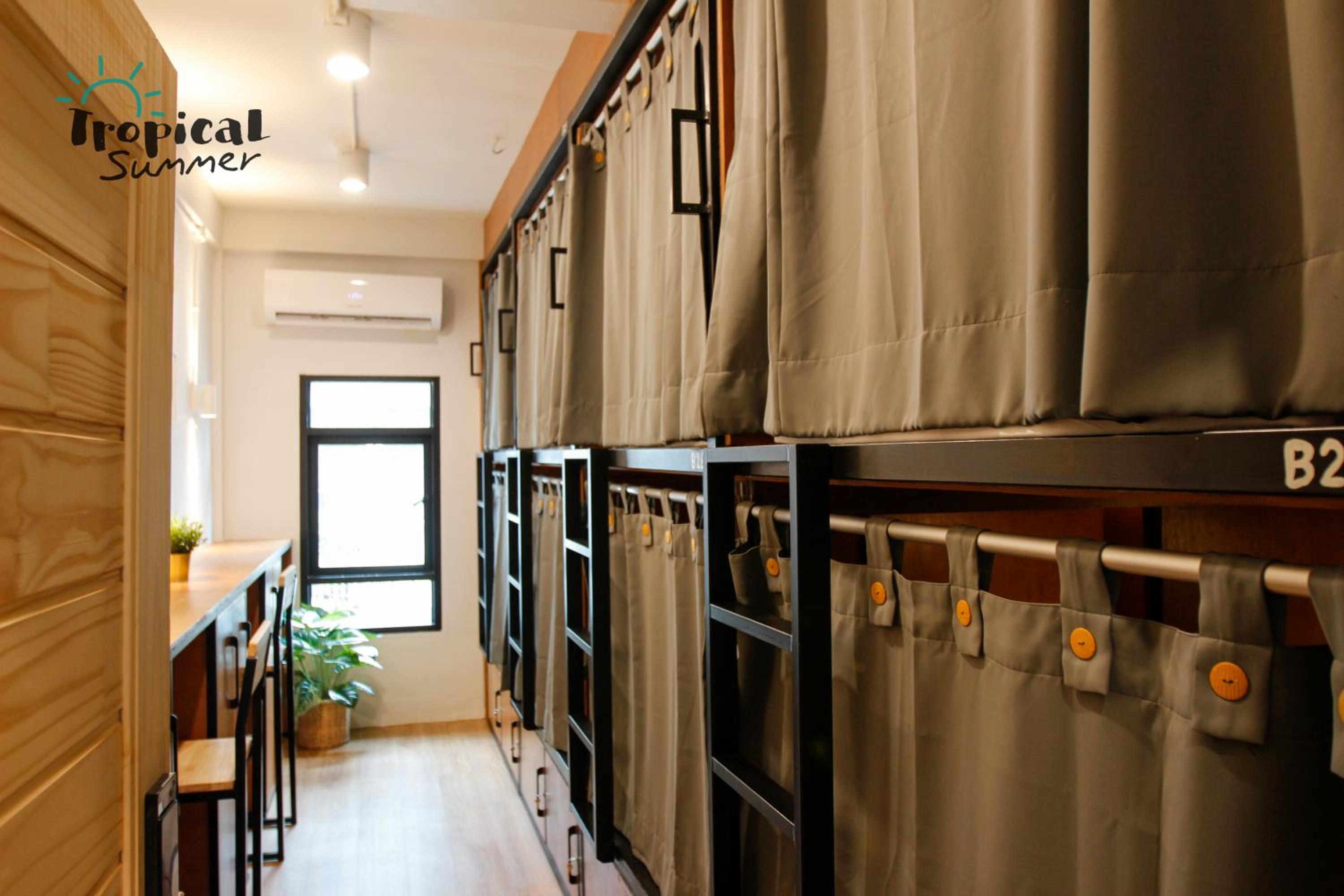 Mixed Dormitory Room photo 3