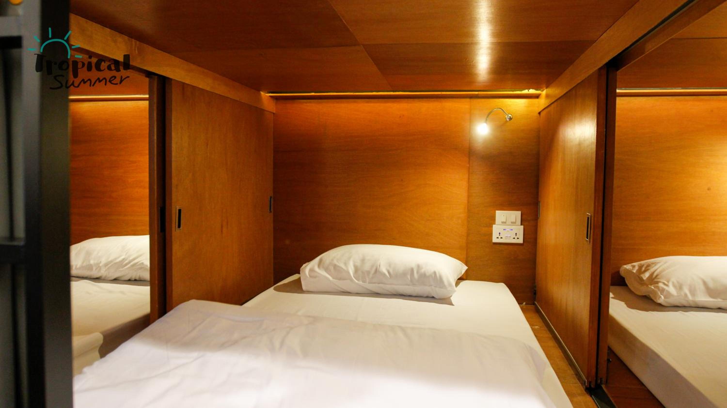 Single Bed in Mixed Dormitory Room photo 2