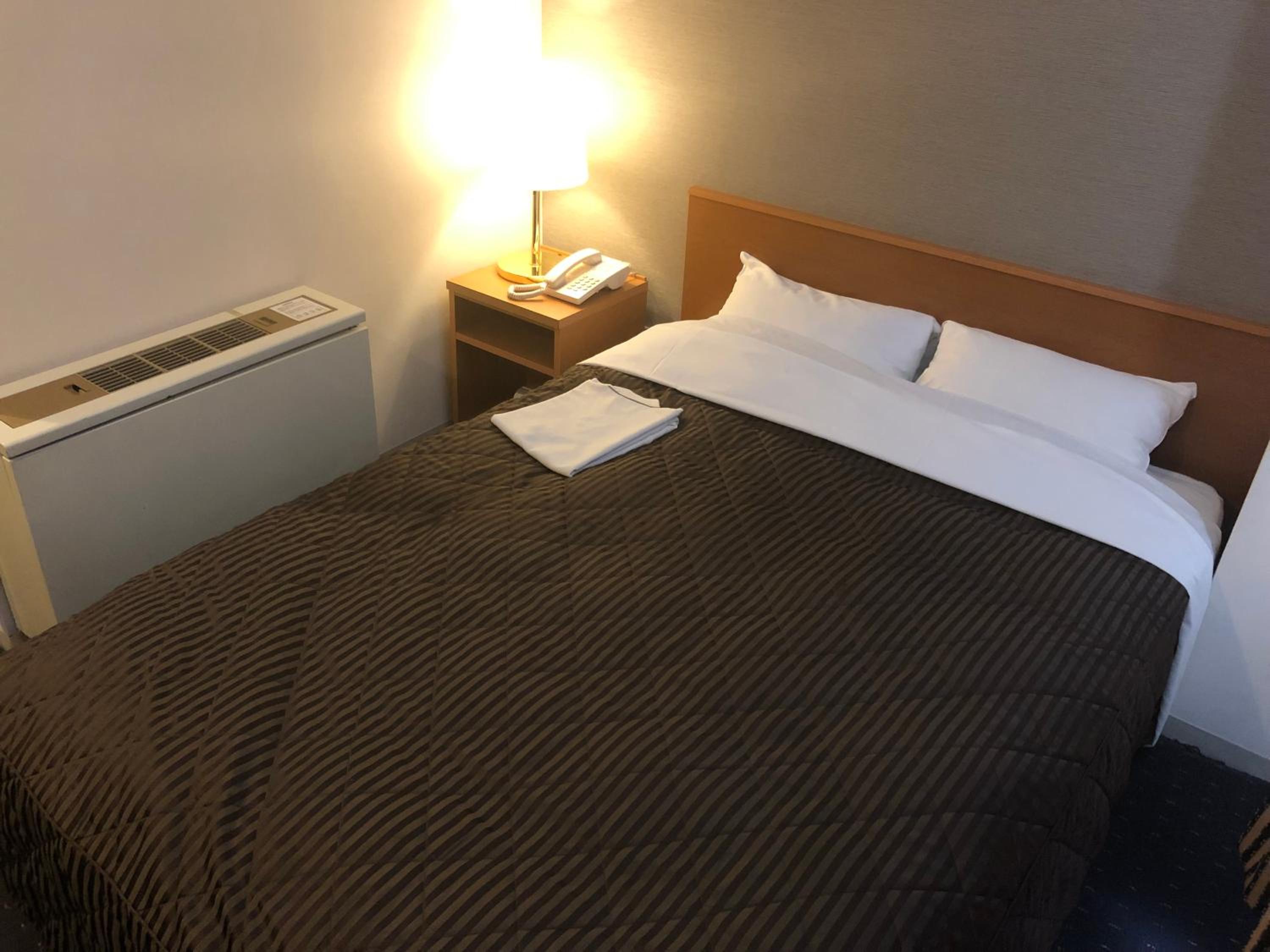 Double Room - Smoking photo 3