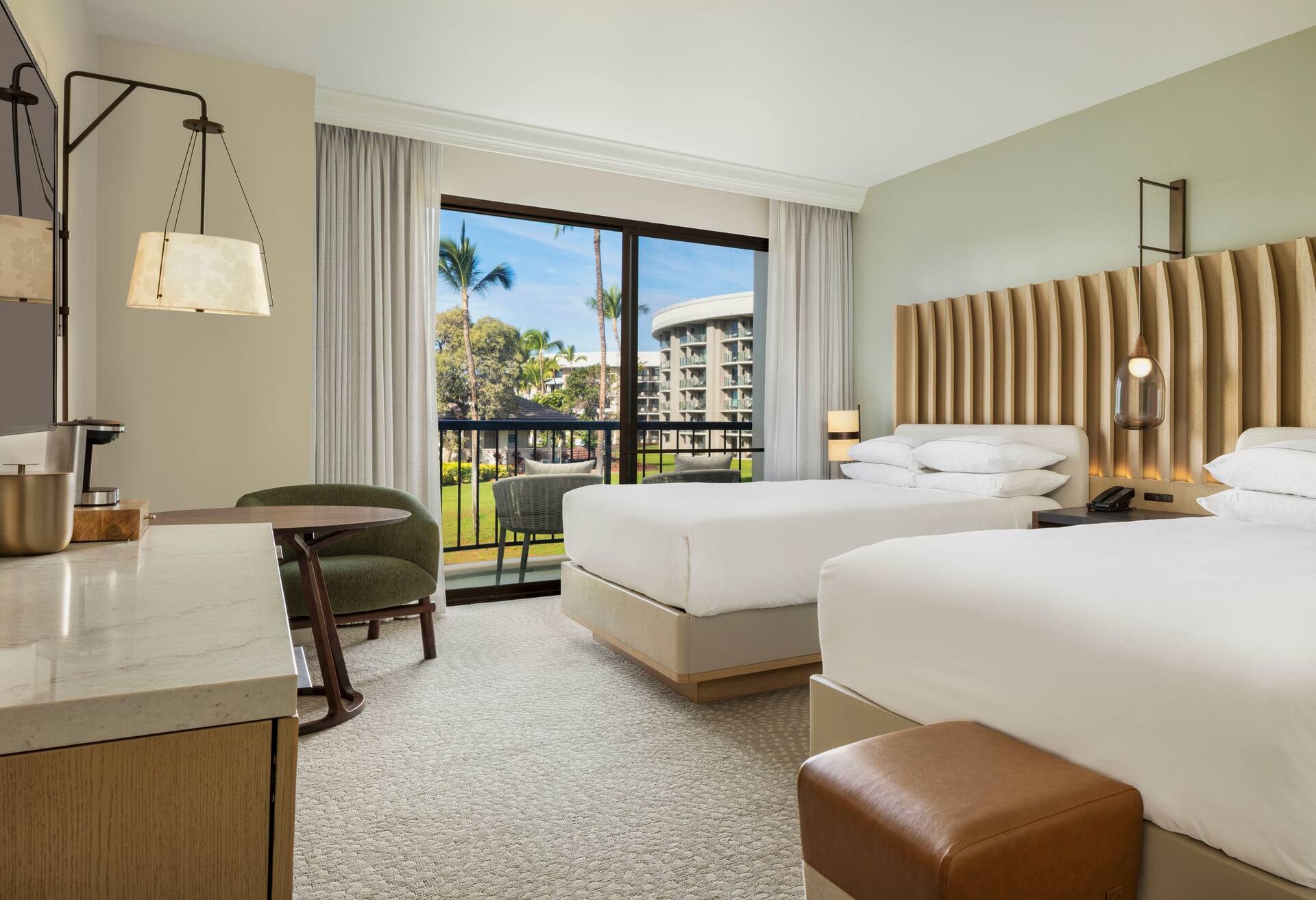 Palace Resort View 2 Queen Beds
