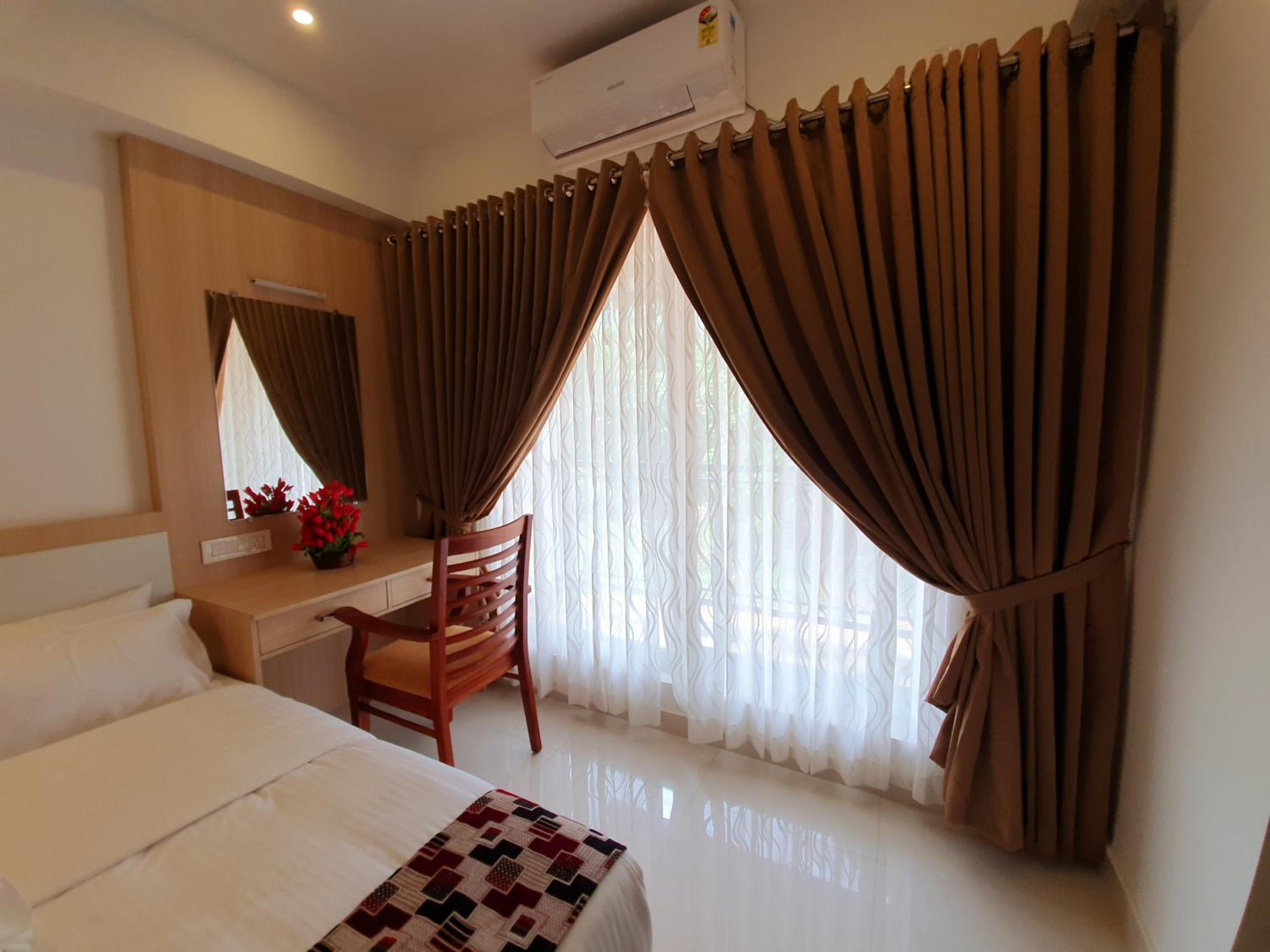 Deluxe Double Room - Photo 2