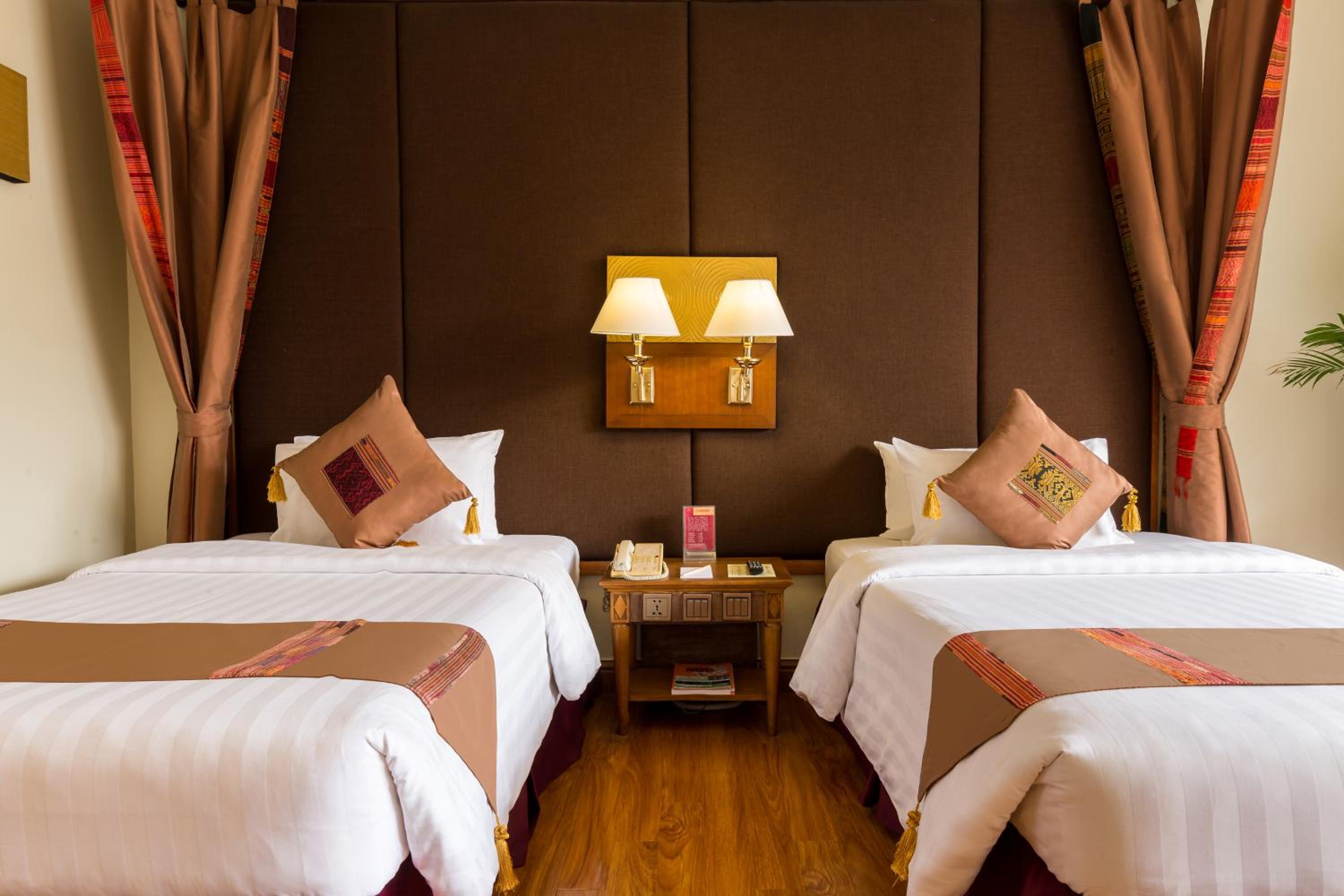 Deluxe Twin Room - Photo 2
