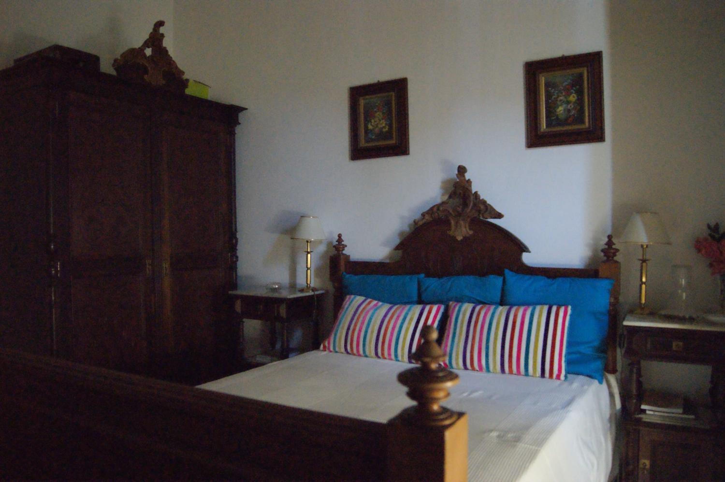 Four-Bedroom House photo 3