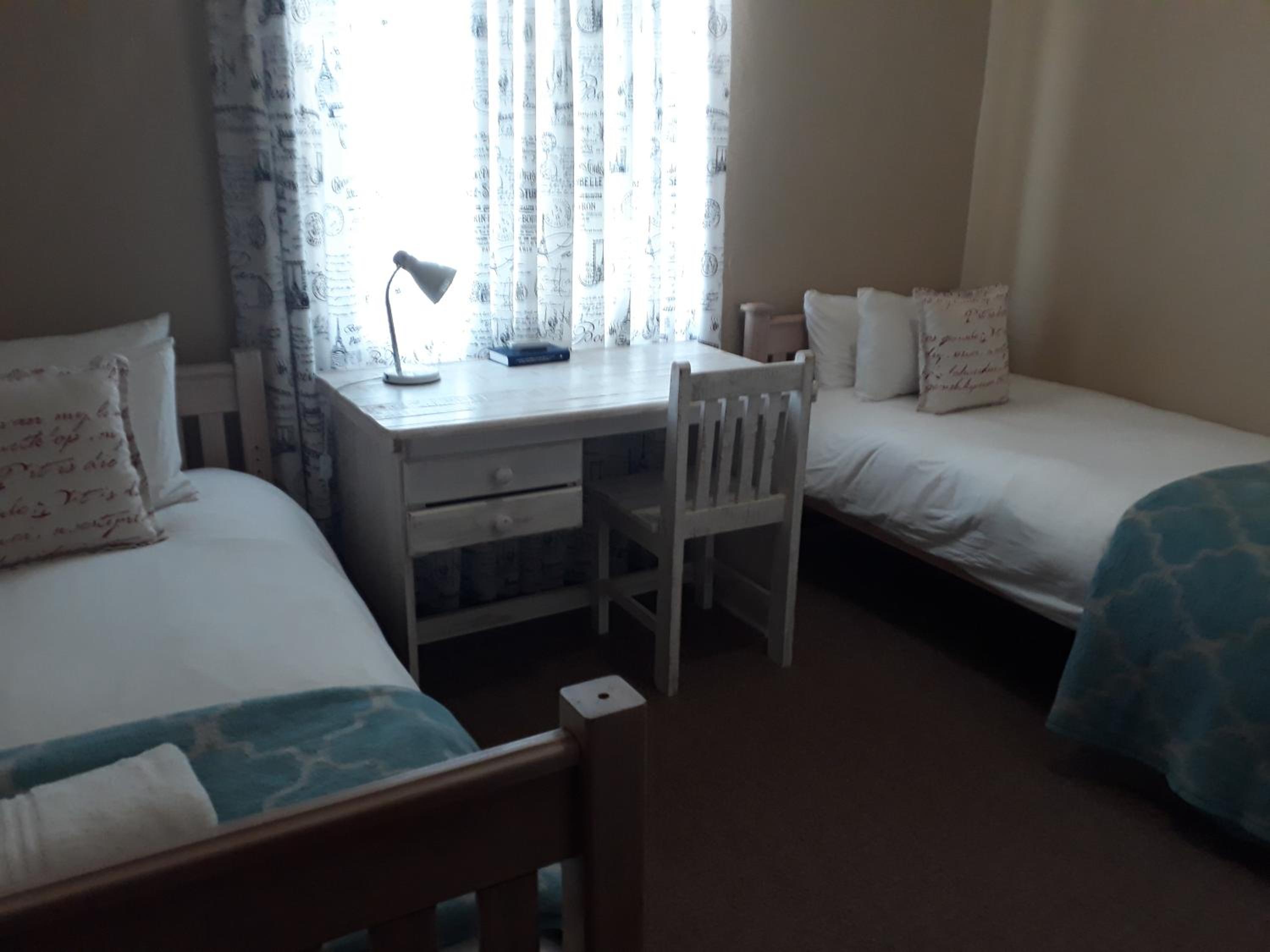 Three-Bedroom Villa photo 2