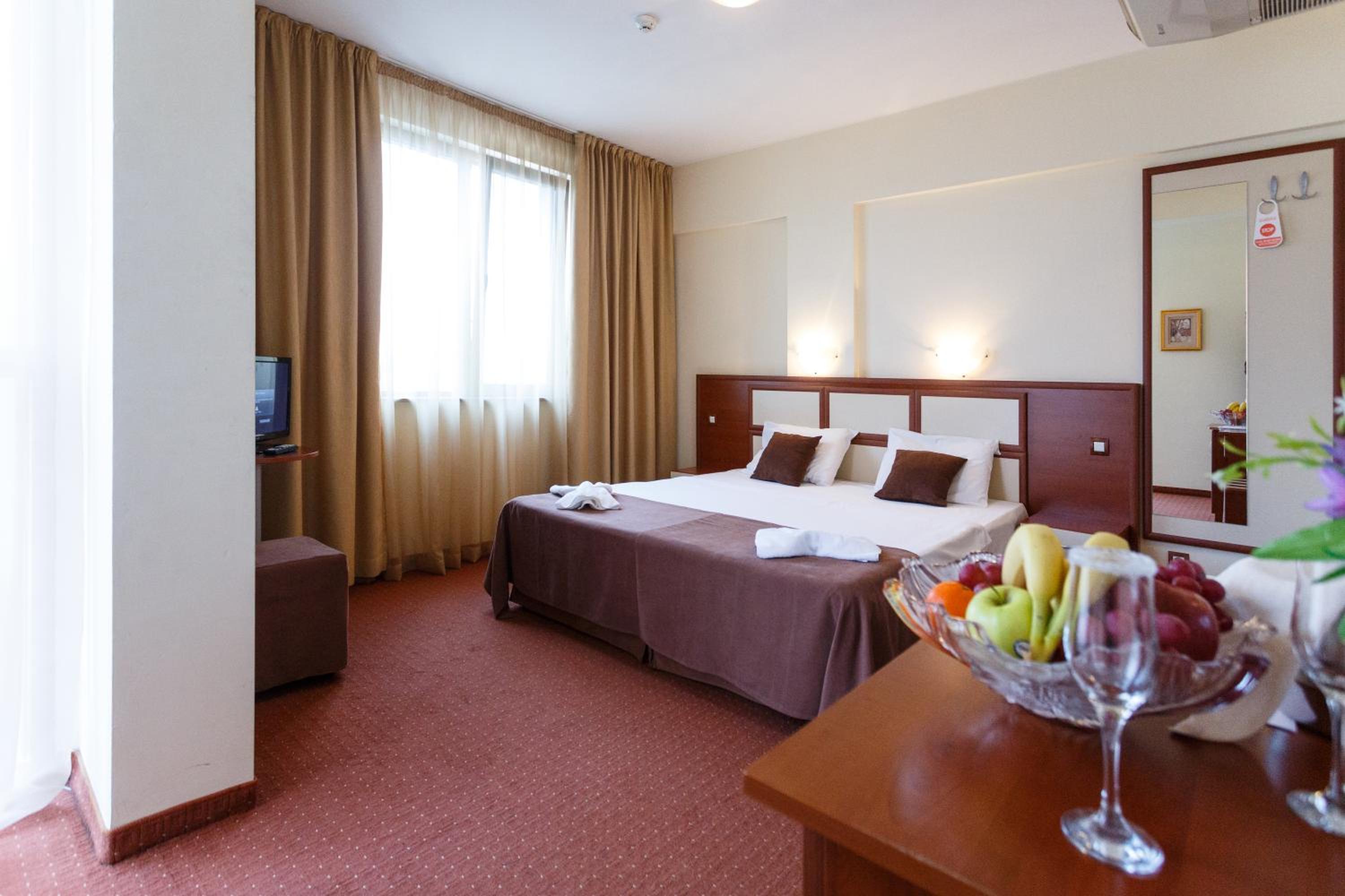 Superior Double Room - Photo 1