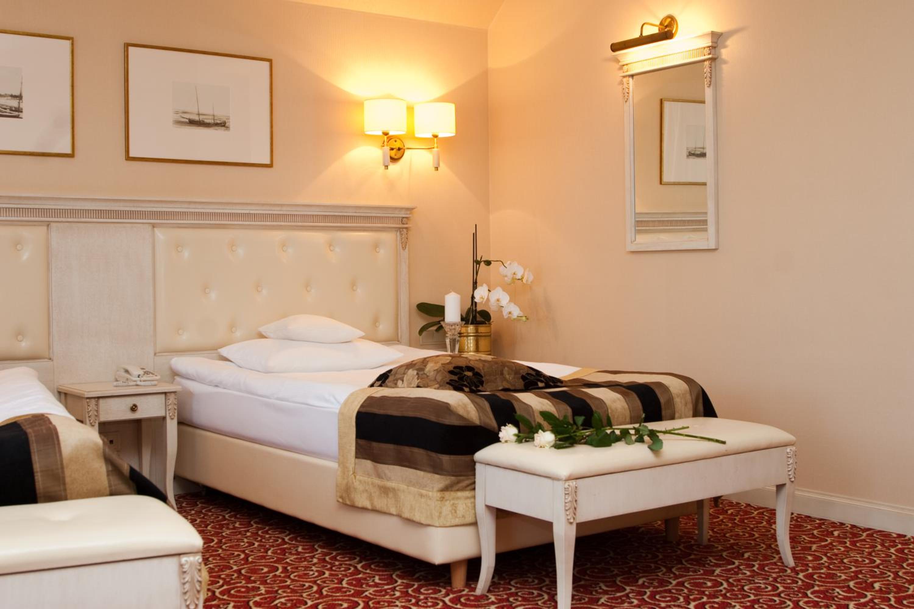 Economy Double Room - No Balcony - Photo 1
