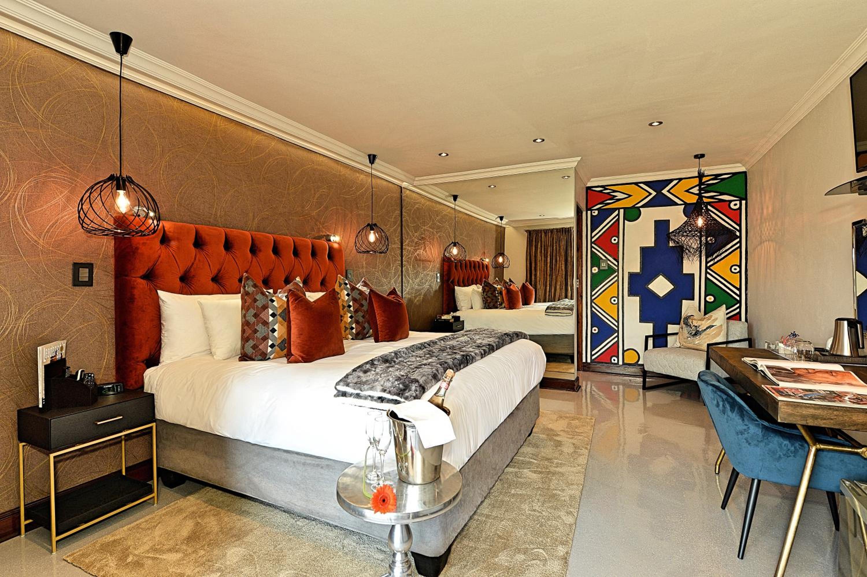 Suite photo 1