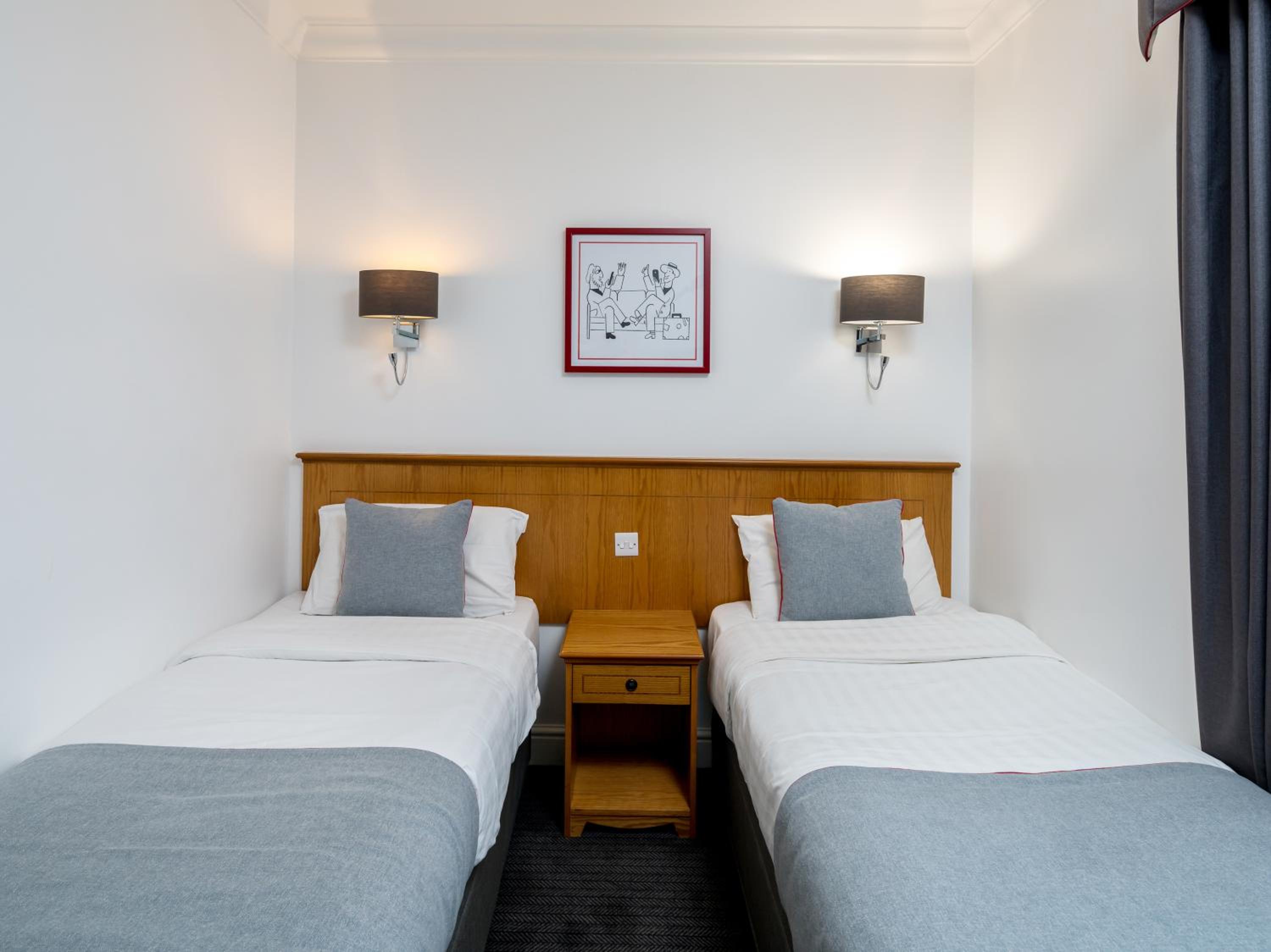 Standard Twin Room photo 1