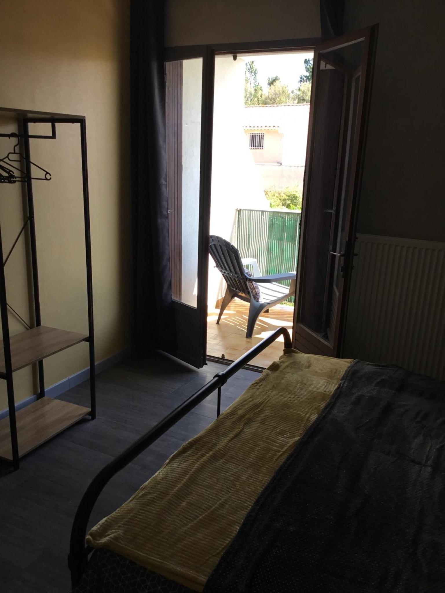Two-Bedroom Apartment - Photo 18