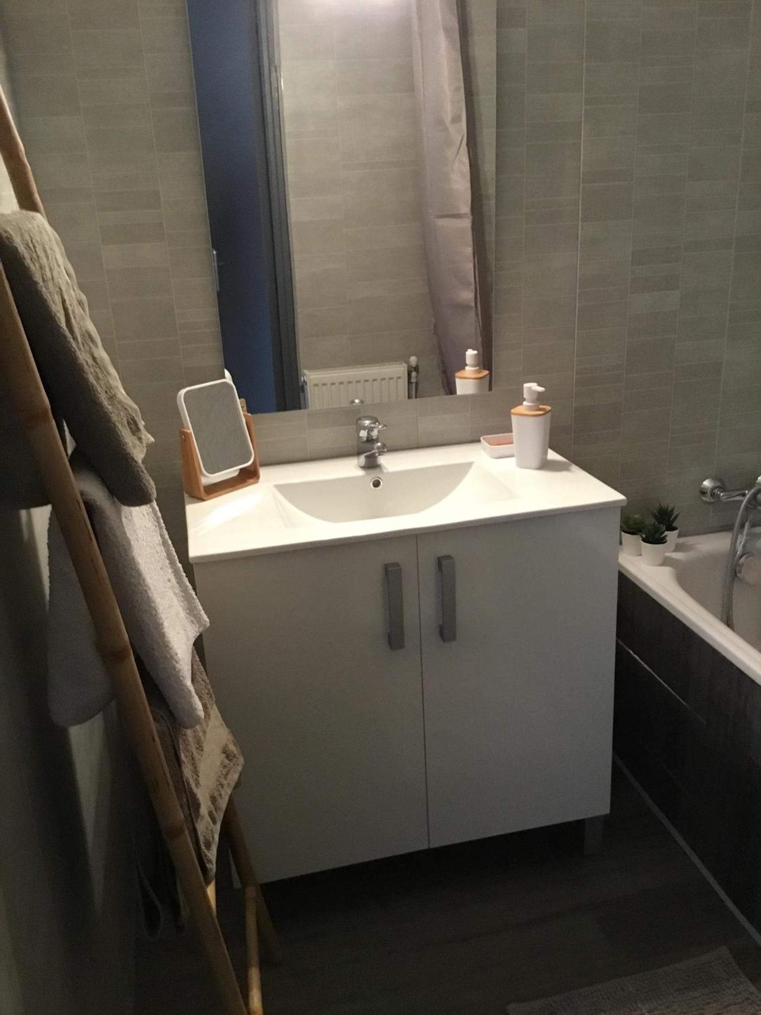 Two-Bedroom Apartment - Photo 21