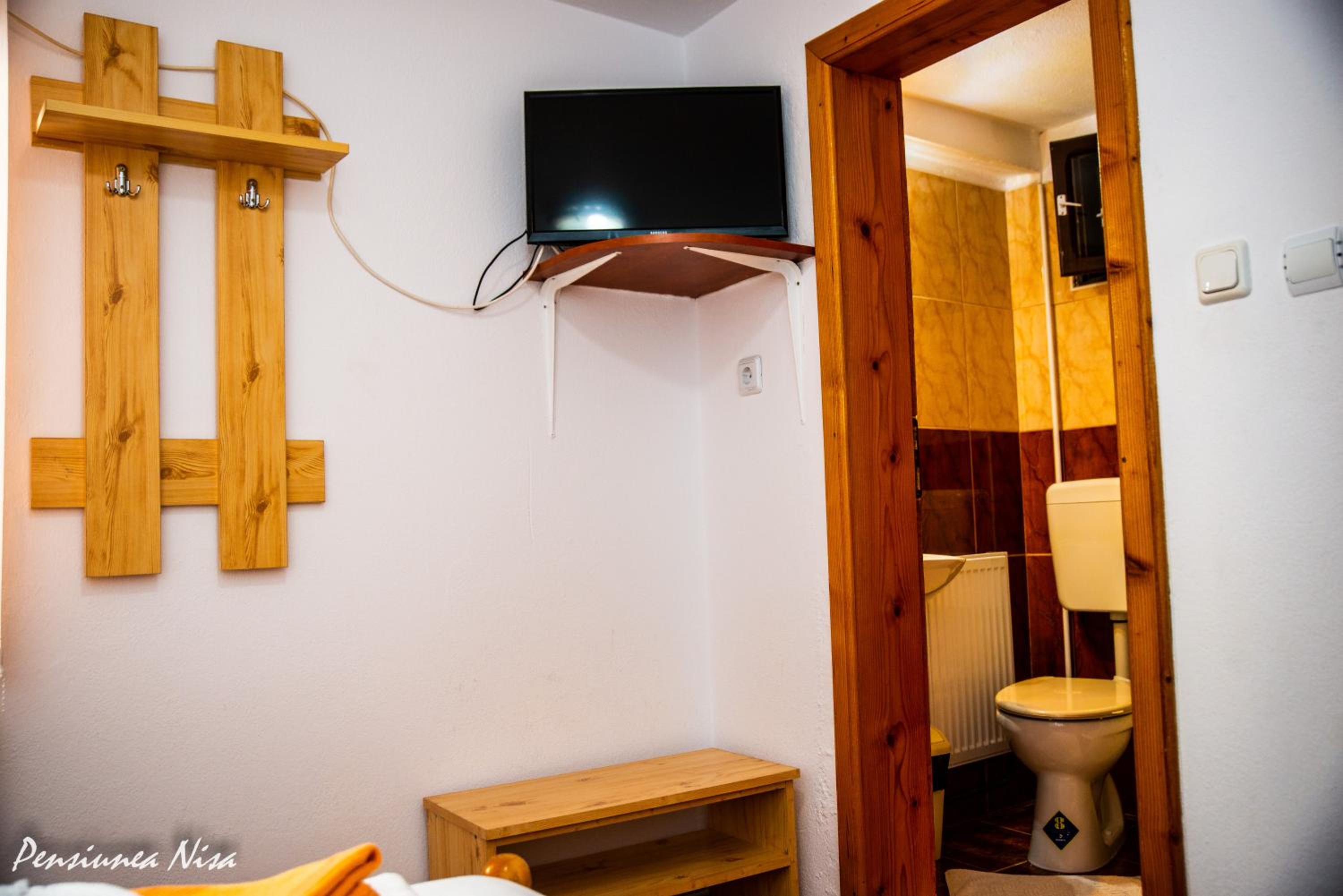 Double Room - Photo 4