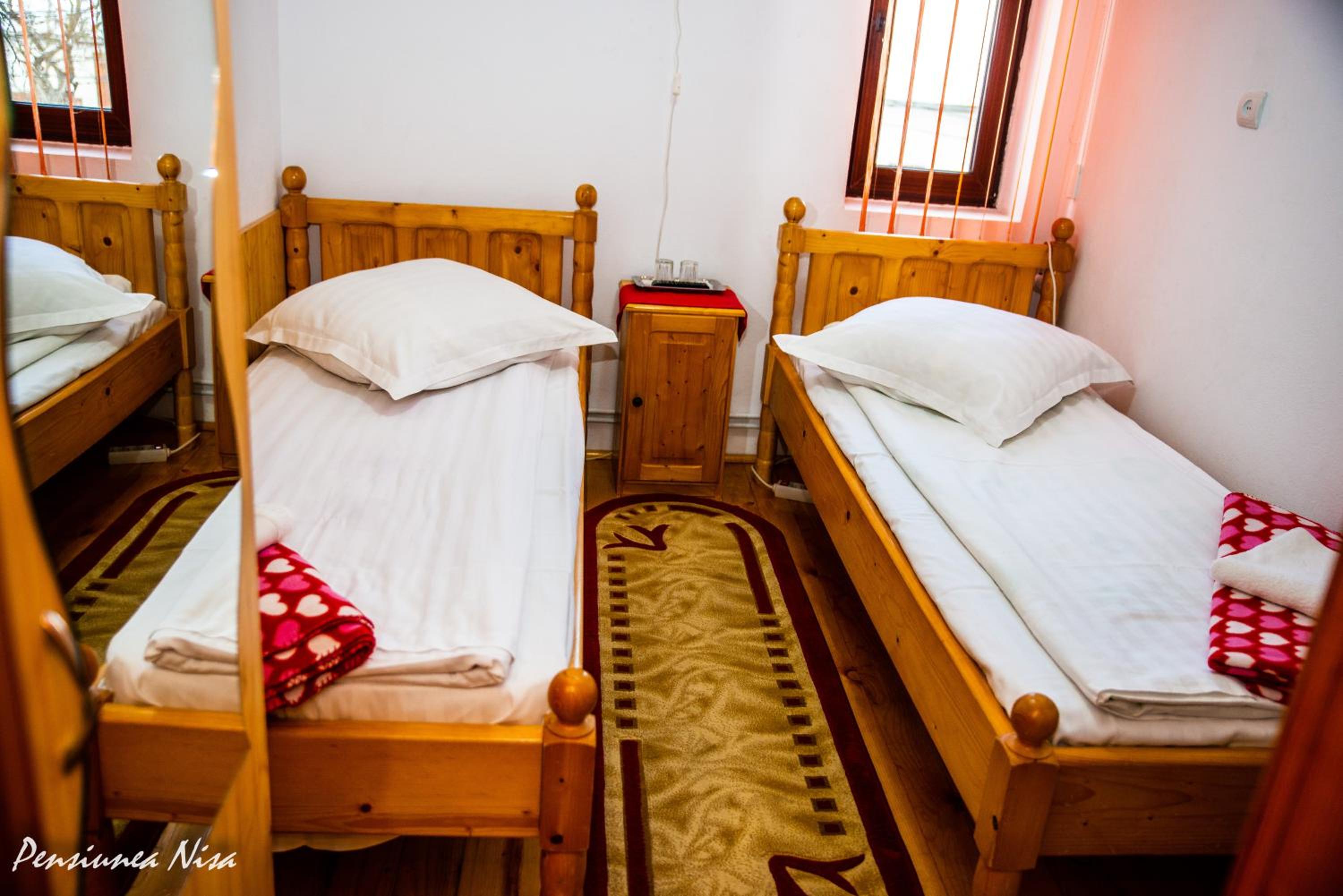Twin Room - Photo 2