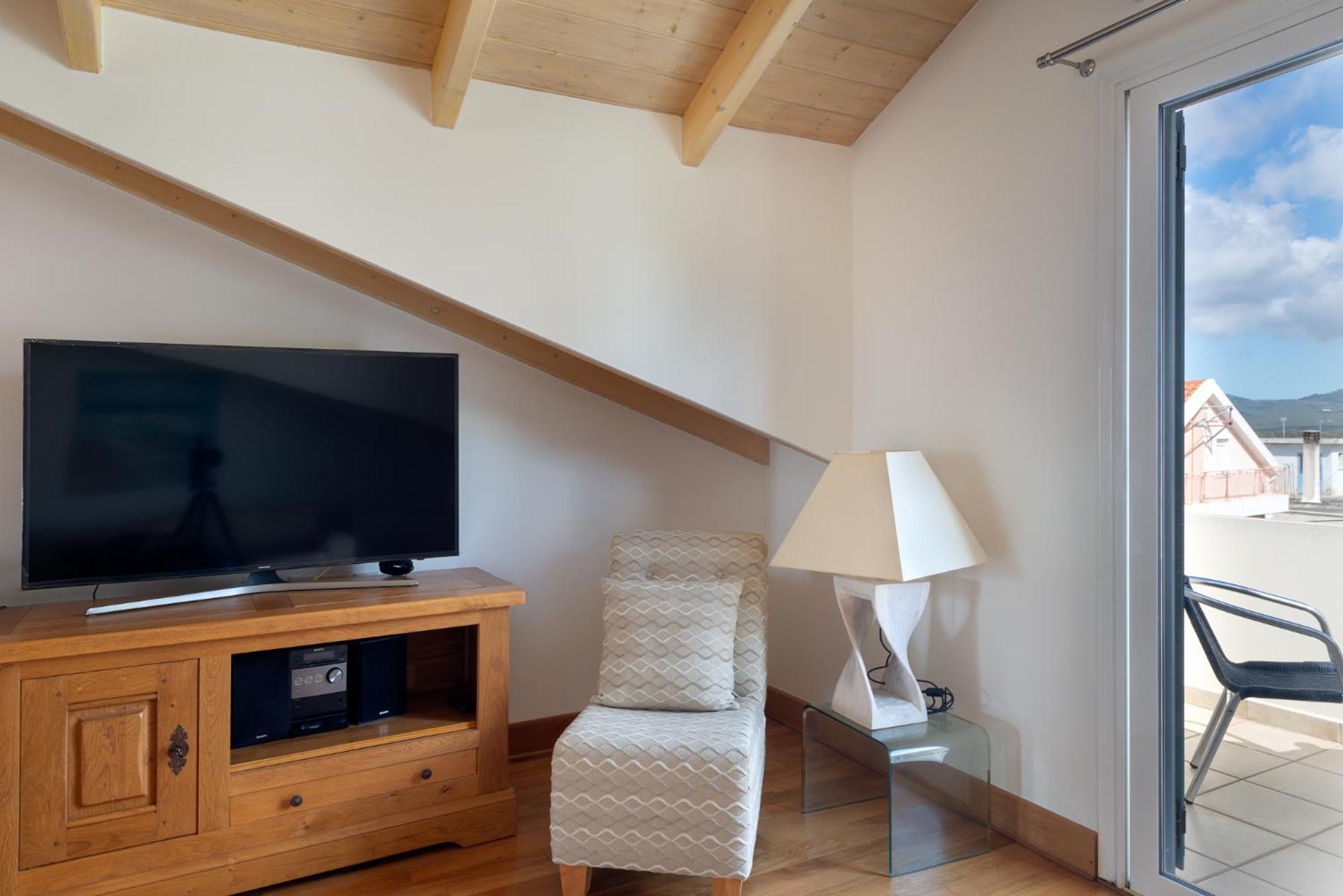 Two-Bedroom Apartment - Photo 5