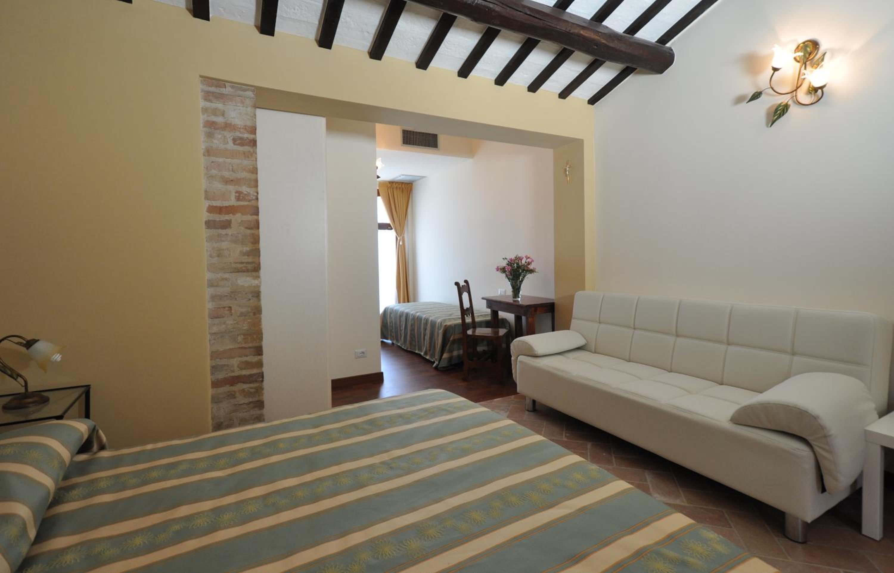 Double or Twin Room photo 1