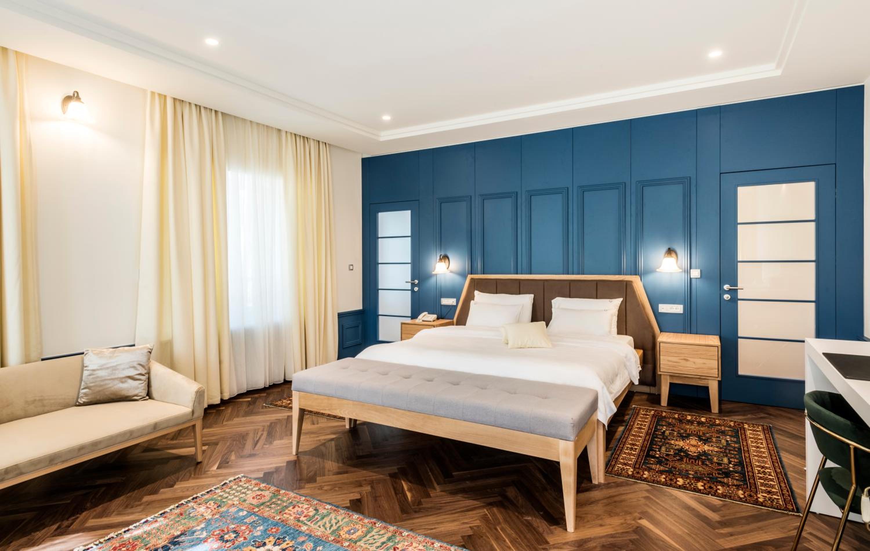 Superior Queen Room - Photo 1