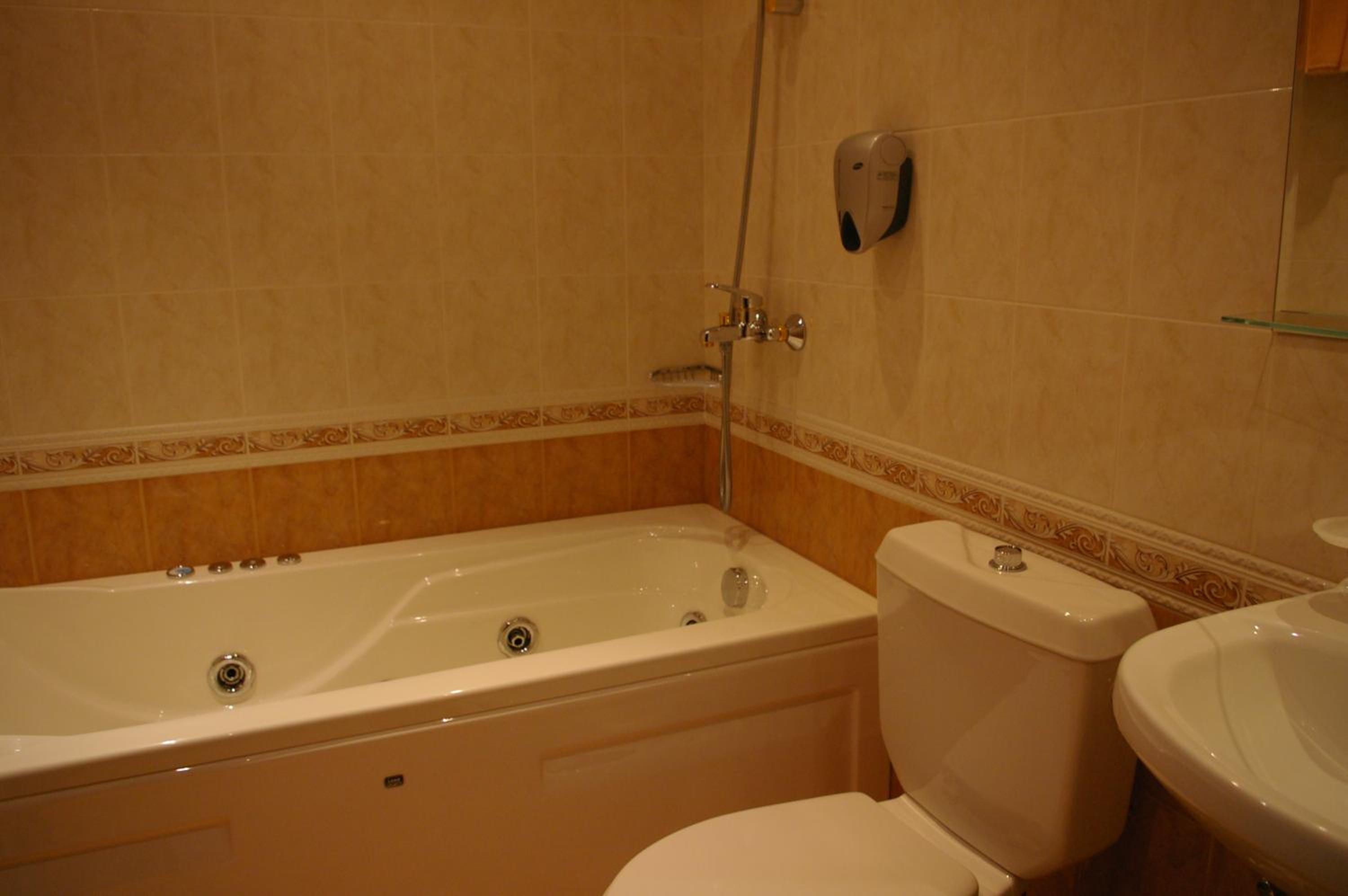 Junior Suite (2 Adults) photo 3
